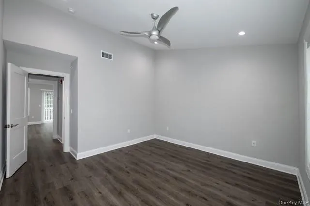 27 Sunlight Walk, Islip, NY, 2 Bedrooms Bedrooms, 5 Rooms Rooms,2 BathroomsBathrooms,Residential Lease,For Rent,Sunlight,0,1040978 27 Sunlight Walk, Islip, NY, 2 Bedrooms Bedrooms, 5 Rooms Rooms,2 BathroomsBathrooms,Residential Lease,For Rent,Sunlight,0,1040978