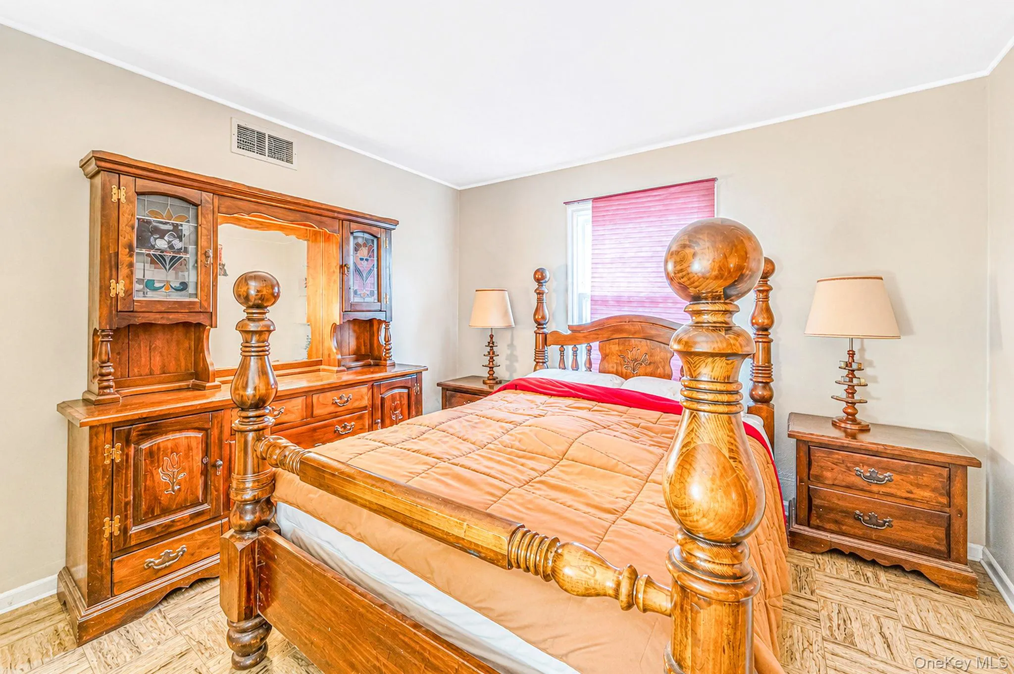 27 Old Farm Road, Hempstead, NY, 4 Bedrooms Bedrooms, 7 Rooms Rooms,1 BathroomBathrooms,Residential,For Rent,Old Farm,0,1040981 27 Old Farm Road, Hempstead, NY, 4 Bedrooms Bedrooms, 7 Rooms Rooms,1 BathroomBathrooms,Residential,For Rent,Old Farm,0,1040981