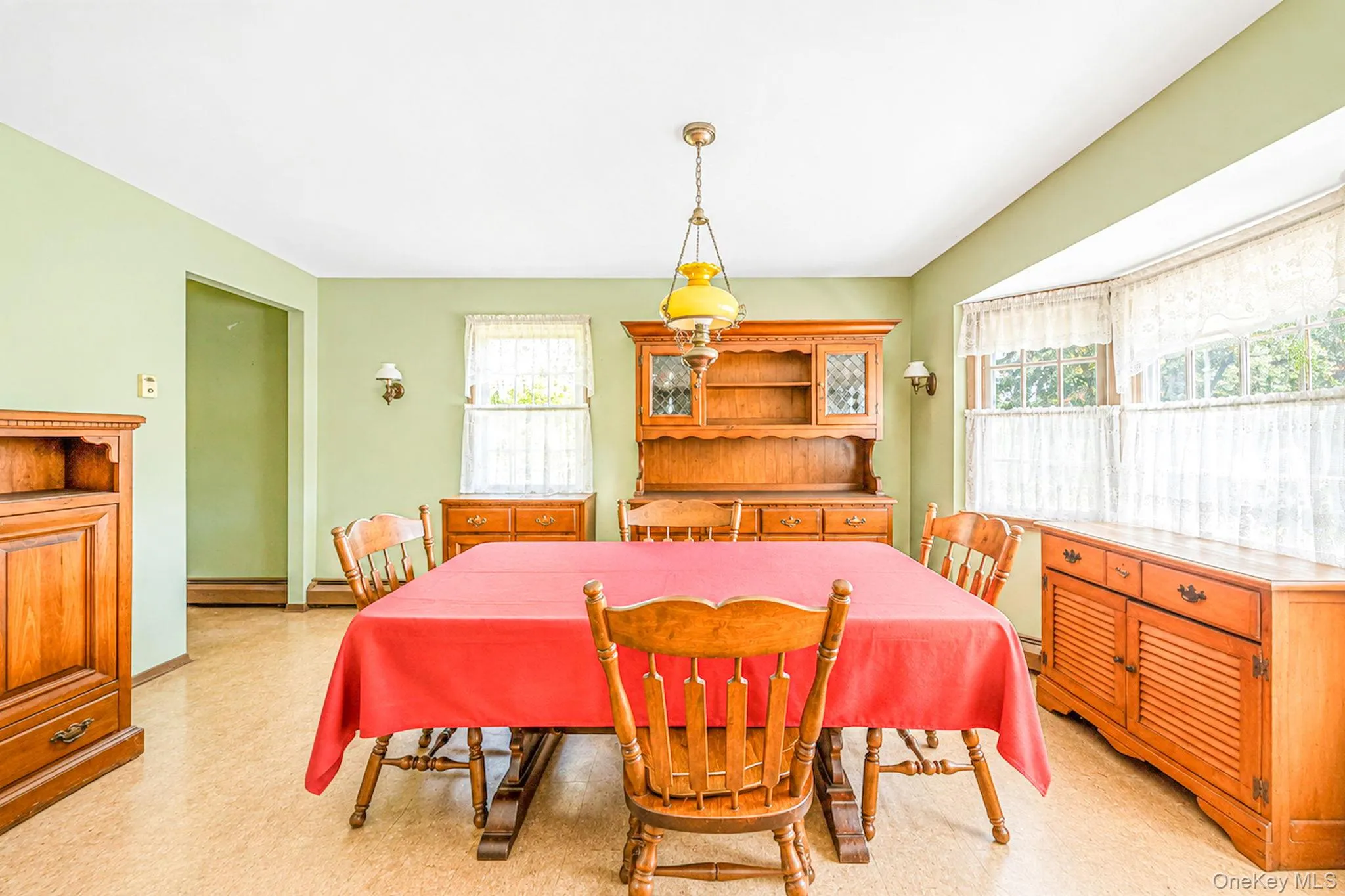 27 Old Farm Road, Hempstead, NY, 4 Bedrooms Bedrooms, 7 Rooms Rooms,1 BathroomBathrooms,Residential,For Rent,Old Farm,0,1040981 27 Old Farm Road, Hempstead, NY, 4 Bedrooms Bedrooms, 7 Rooms Rooms,1 BathroomBathrooms,Residential,For Rent,Old Farm,0,1040981