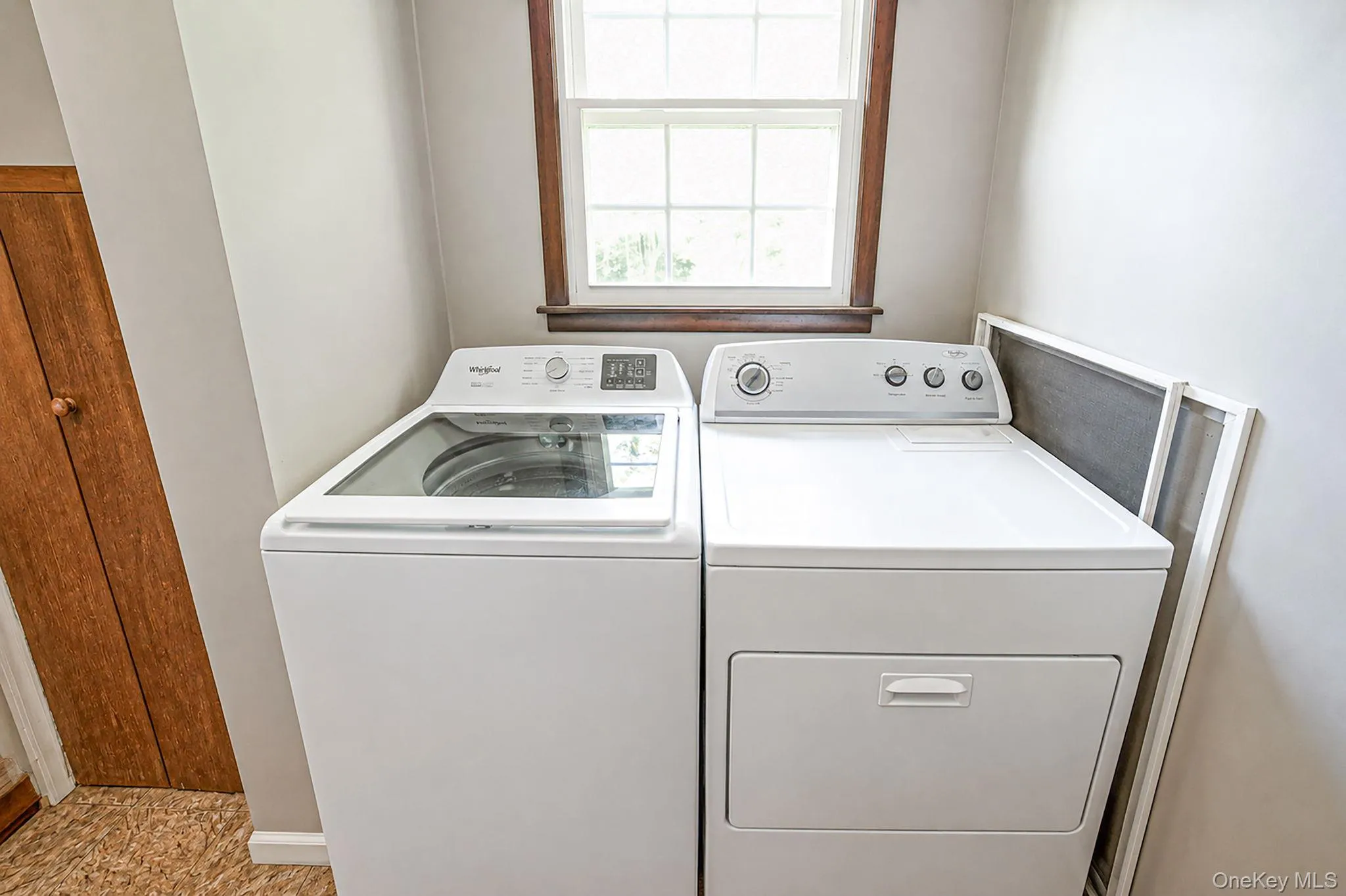 27 Old Farm Road, Hempstead, NY, 4 Bedrooms Bedrooms, 7 Rooms Rooms,1 BathroomBathrooms,Residential,For Rent,Old Farm,0,1040981 27 Old Farm Road, Hempstead, NY, 4 Bedrooms Bedrooms, 7 Rooms Rooms,1 BathroomBathrooms,Residential,For Rent,Old Farm,0,1040981