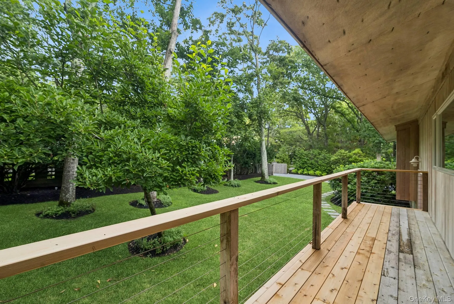 4 Lincoln Street, East Hampton, NY, 4 Bedrooms Bedrooms, 8 Rooms Rooms,3 BathroomsBathrooms,Residential,For Rent,Lincoln,0,1040984 4 Lincoln Street, East Hampton, NY, 4 Bedrooms Bedrooms, 8 Rooms Rooms,3 BathroomsBathrooms,Residential,For Rent,Lincoln,0,1040984