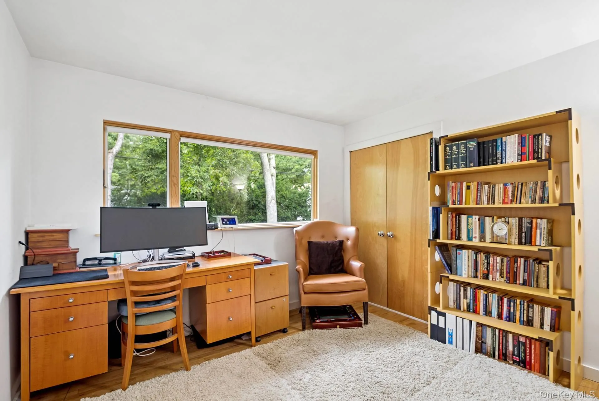 4 Lincoln Street, East Hampton, NY, 4 Bedrooms Bedrooms, 8 Rooms Rooms,3 BathroomsBathrooms,Residential,For Rent,Lincoln,0,1040984 4 Lincoln Street, East Hampton, NY, 4 Bedrooms Bedrooms, 8 Rooms Rooms,3 BathroomsBathrooms,Residential,For Rent,Lincoln,0,1040984