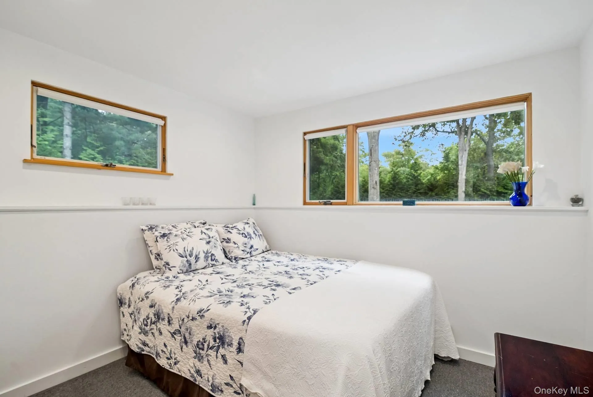4 Lincoln Street, East Hampton, NY, 4 Bedrooms Bedrooms, 8 Rooms Rooms,3 BathroomsBathrooms,Residential,For Rent,Lincoln,0,1040984 4 Lincoln Street, East Hampton, NY, 4 Bedrooms Bedrooms, 8 Rooms Rooms,3 BathroomsBathrooms,Residential,For Rent,Lincoln,0,1040984