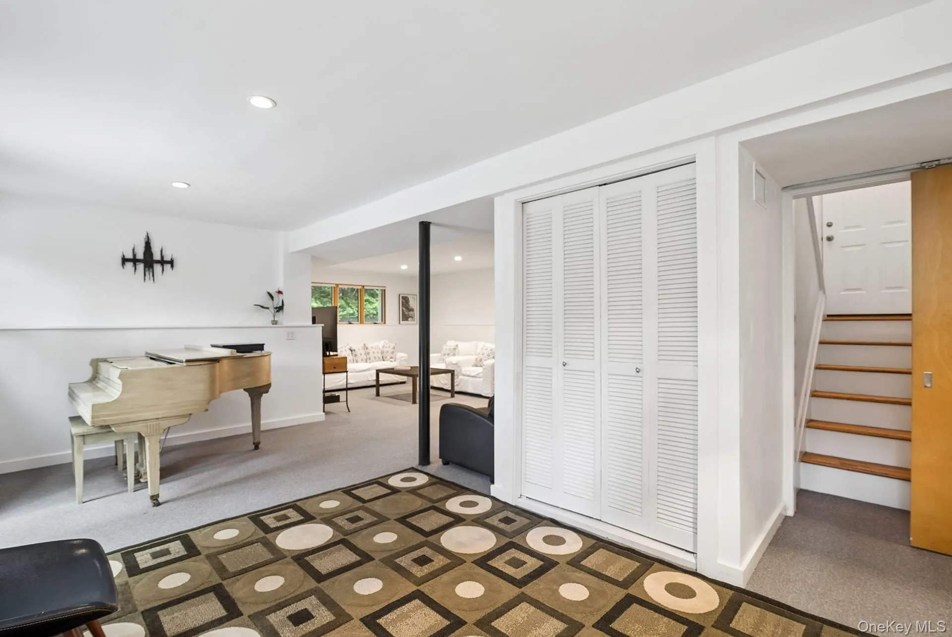 4 Lincoln Street, East Hampton, NY, 4 Bedrooms Bedrooms, 8 Rooms Rooms,3 BathroomsBathrooms,Residential,For Rent,Lincoln,0,1040984 4 Lincoln Street, East Hampton, NY, 4 Bedrooms Bedrooms, 8 Rooms Rooms,3 BathroomsBathrooms,Residential,For Rent,Lincoln,0,1040984