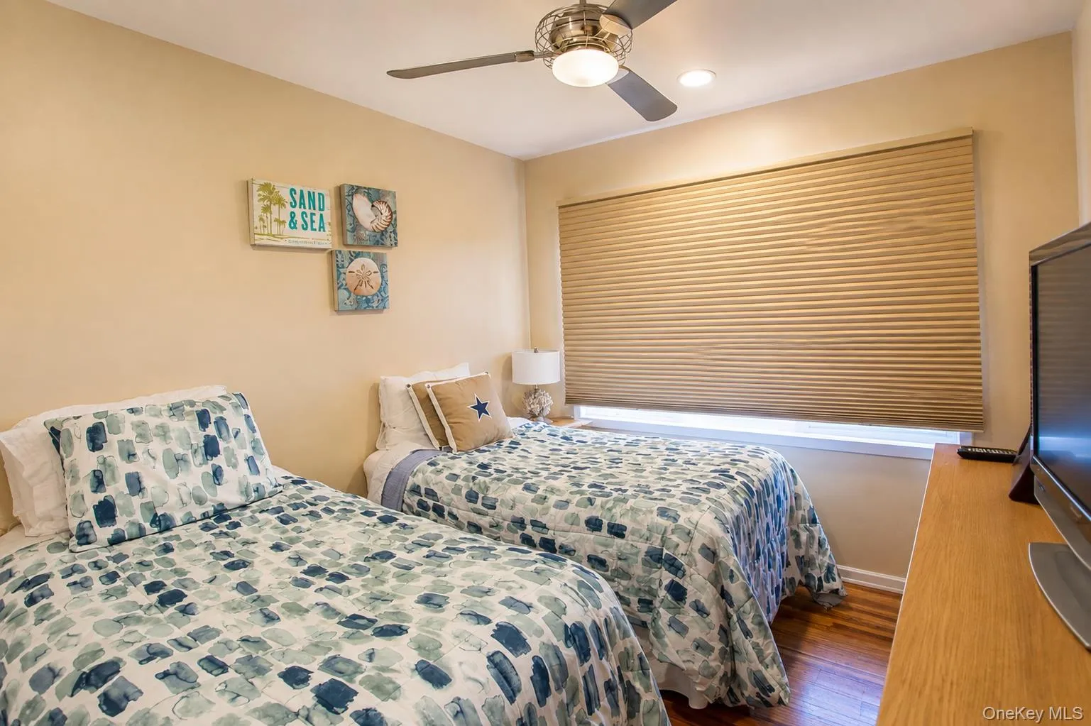 770 Shore Road, Long Beach, NY, 5 Bedrooms Bedrooms, 11 Rooms Rooms,3 BathroomsBathrooms,Residential Lease,For Rent,Shore,0,1040993 770 Shore Road, Long Beach, NY, 5 Bedrooms Bedrooms, 11 Rooms Rooms,3 BathroomsBathrooms,Residential Lease,For Rent,Shore,0,1040993