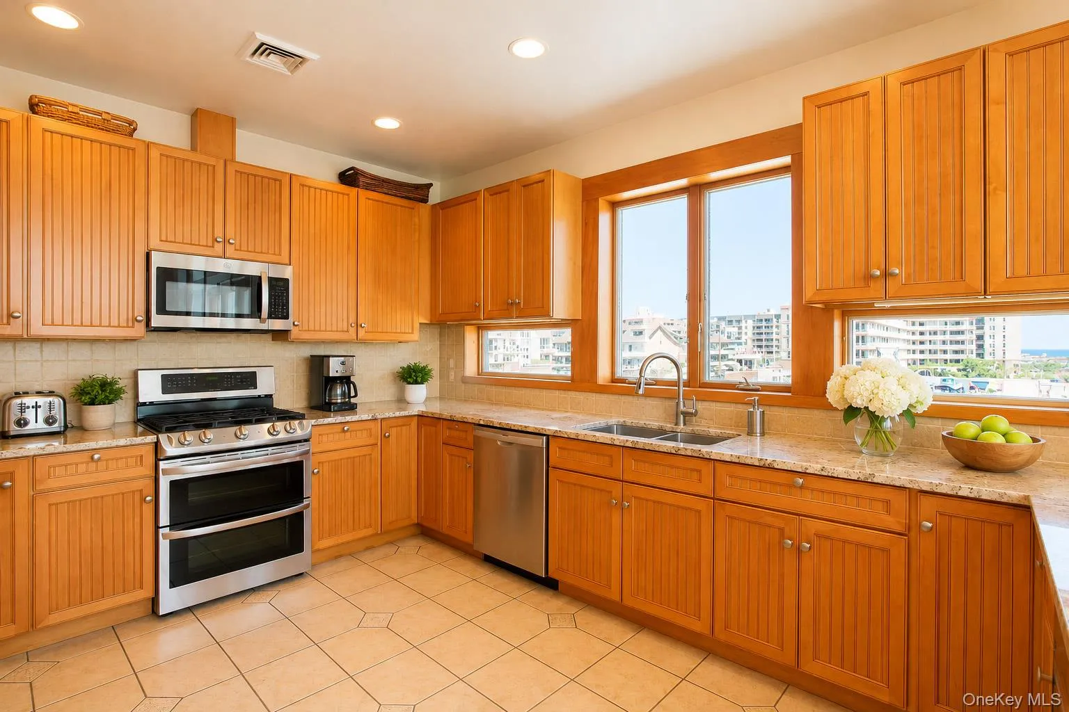770 Shore Road, Long Beach, NY, 5 Bedrooms Bedrooms, 11 Rooms Rooms,3 BathroomsBathrooms,Residential Lease,For Rent,Shore,0,1040993 770 Shore Road, Long Beach, NY, 5 Bedrooms Bedrooms, 11 Rooms Rooms,3 BathroomsBathrooms,Residential Lease,For Rent,Shore,0,1040993