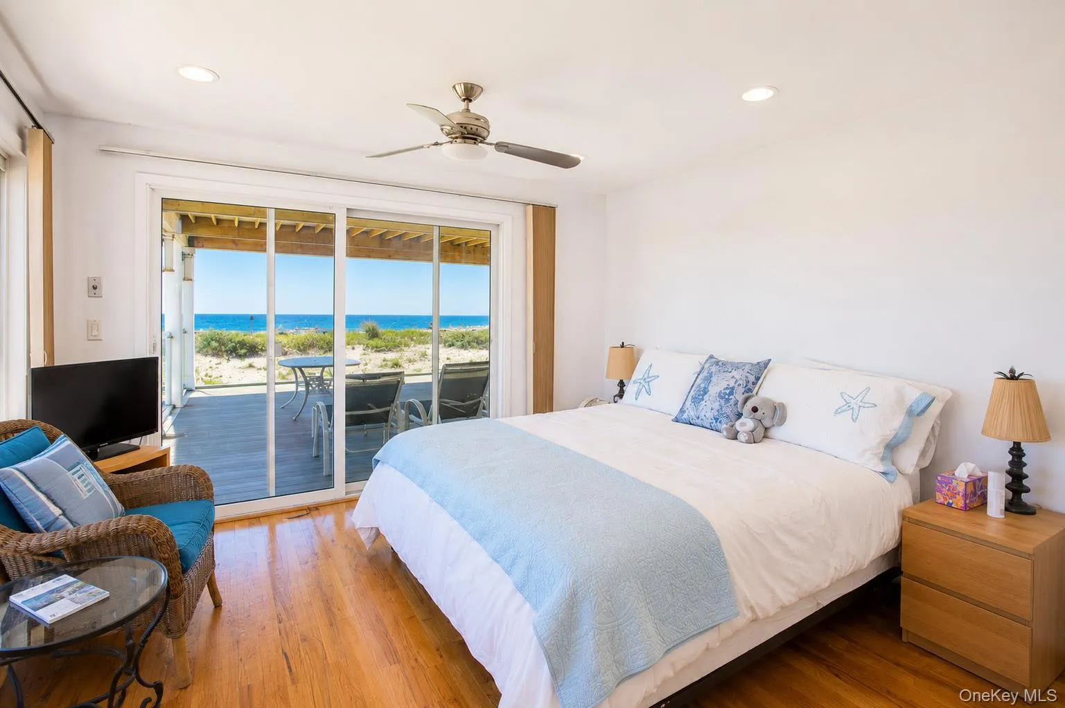 770 Shore Road, Long Beach, NY, 5 Bedrooms Bedrooms, 11 Rooms Rooms,3 BathroomsBathrooms,Residential Lease,For Rent,Shore,0,1040993 770 Shore Road, Long Beach, NY, 5 Bedrooms Bedrooms, 11 Rooms Rooms,3 BathroomsBathrooms,Residential Lease,For Rent,Shore,0,1040993