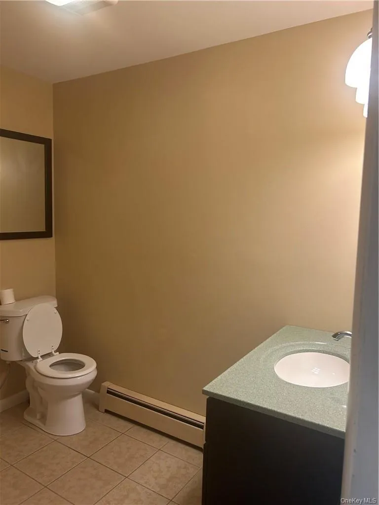 55 St John Street, Goshen, NY, 1 Bedroom Bedrooms, 3 Rooms Rooms,1 BathroomBathrooms,Residential Lease,For Rent,St John,0,1040996 55 St John Street, Goshen, NY, 1 Bedroom Bedrooms, 3 Rooms Rooms,1 BathroomBathrooms,Residential Lease,For Rent,St John,0,1040996
