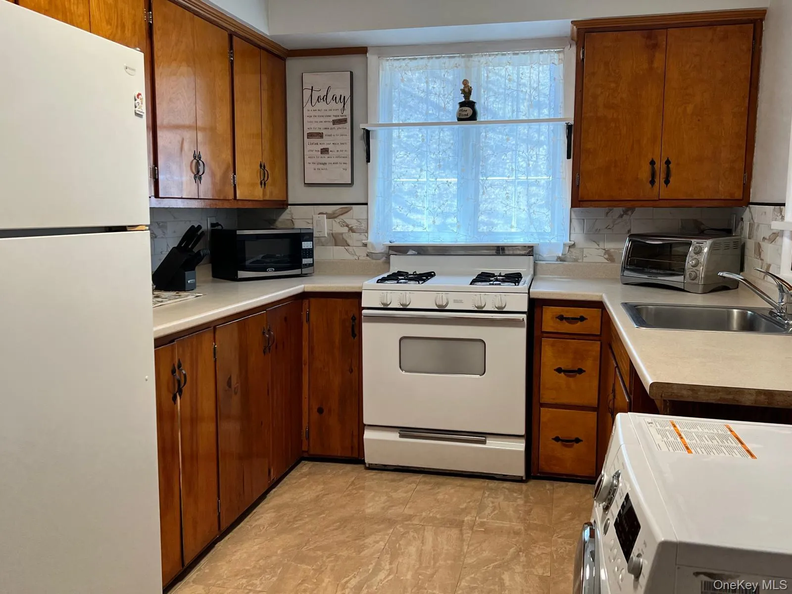 23 Maple Road, Cornwall, NY, 11 Bedrooms Bedrooms, 21 Rooms Rooms,4 BathroomsBathrooms,Residential,For Rent,Maple,0,1040997 23 Maple Road, Cornwall, NY, 11 Bedrooms Bedrooms, 21 Rooms Rooms,4 BathroomsBathrooms,Residential,For Rent,Maple,0,1040997