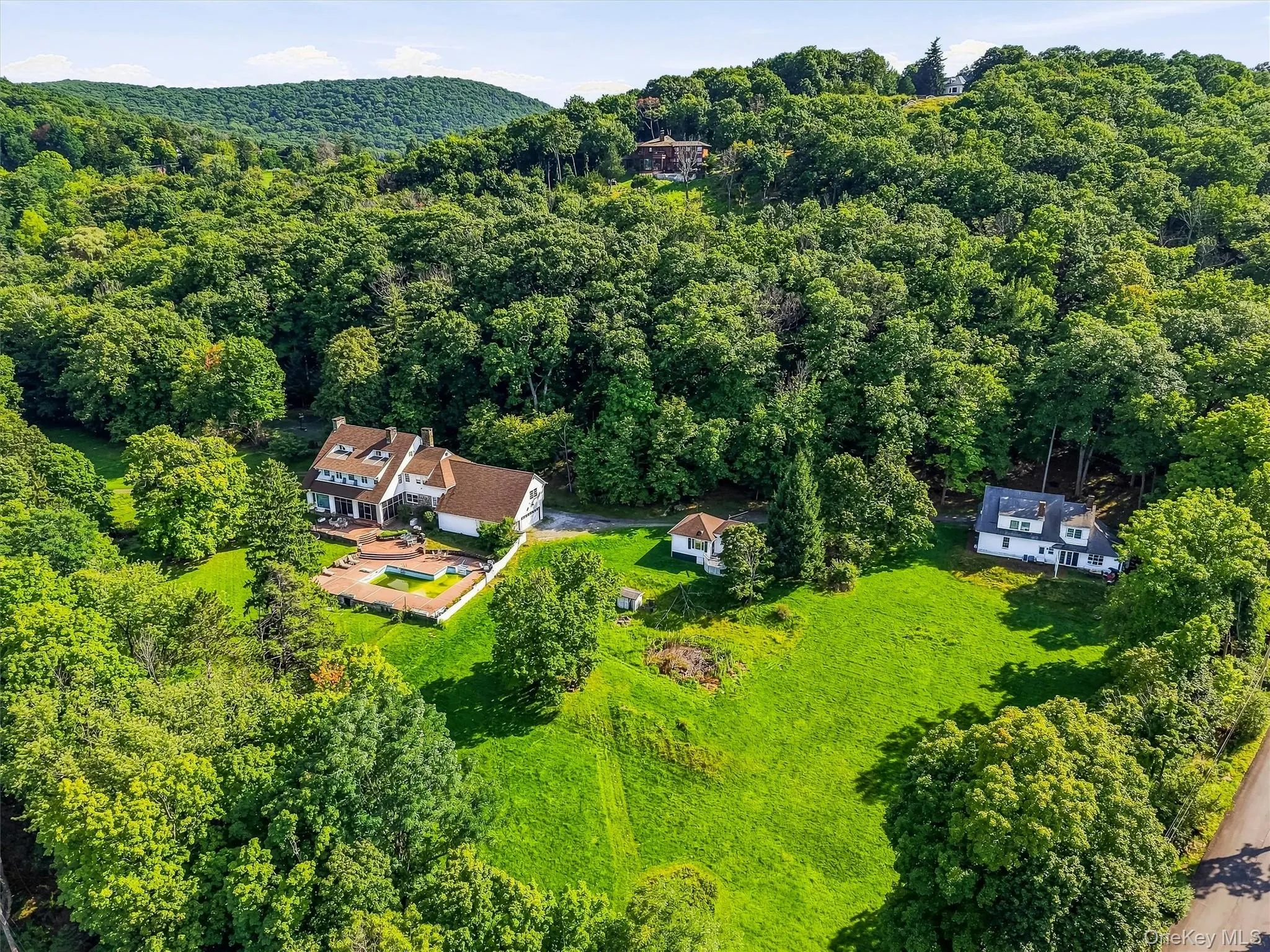 23 Maple Road, Cornwall, NY, 11 Bedrooms Bedrooms, 21 Rooms Rooms,4 BathroomsBathrooms,Residential,For Rent,Maple,0,1040997 23 Maple Road, Cornwall, NY, 11 Bedrooms Bedrooms, 21 Rooms Rooms,4 BathroomsBathrooms,Residential,For Rent,Maple,0,1040997