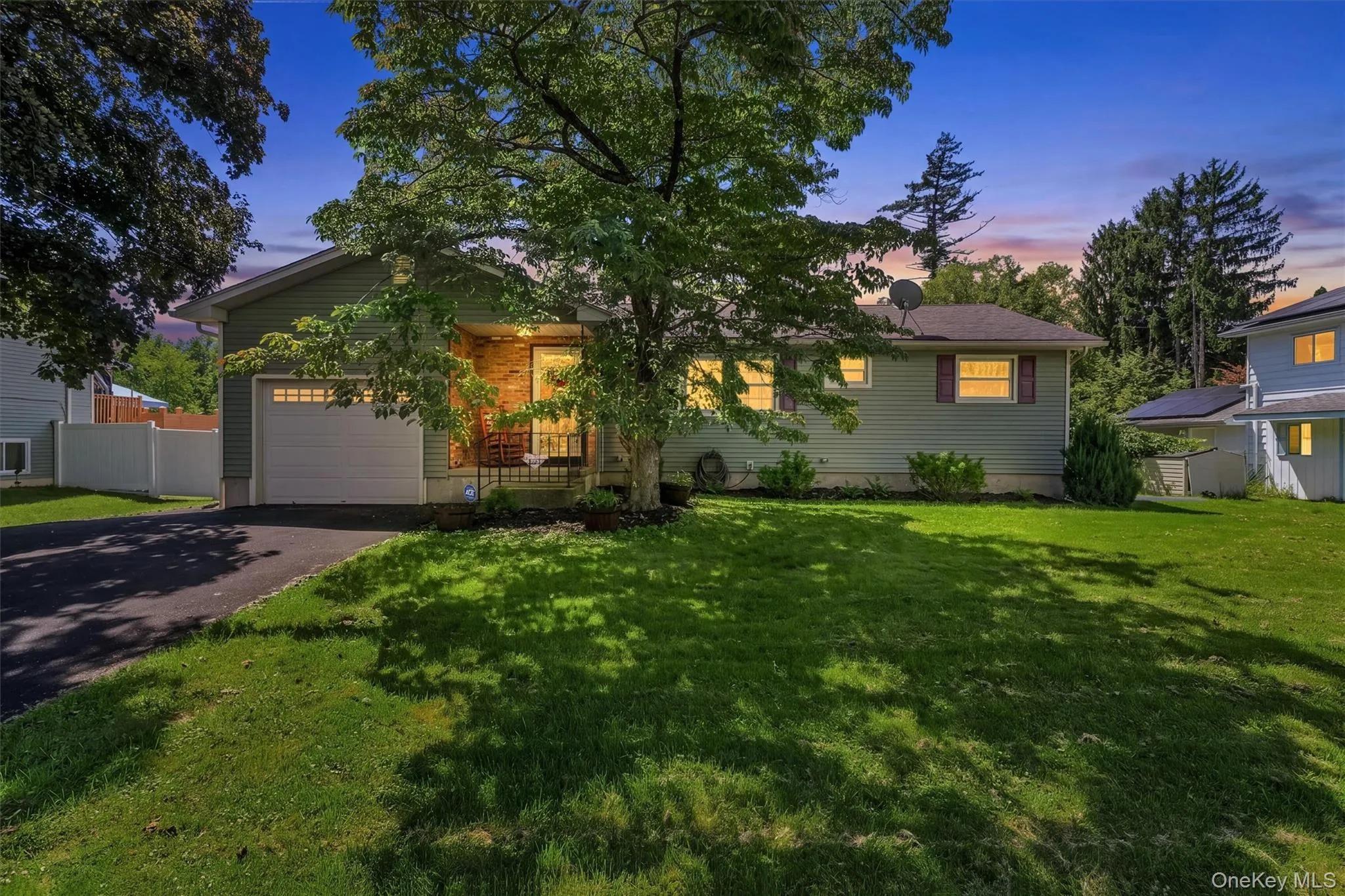 3 Allerton Avenue, Middletown, NY, 3 Bedrooms Bedrooms, 11 Rooms Rooms,2 BathroomsBathrooms,Residential,For Rent,Allerton,0,1041000 3 Allerton Avenue, Middletown, NY, 3 Bedrooms Bedrooms, 11 Rooms Rooms,2 BathroomsBathrooms,Residential,For Rent,Allerton,0,1041000