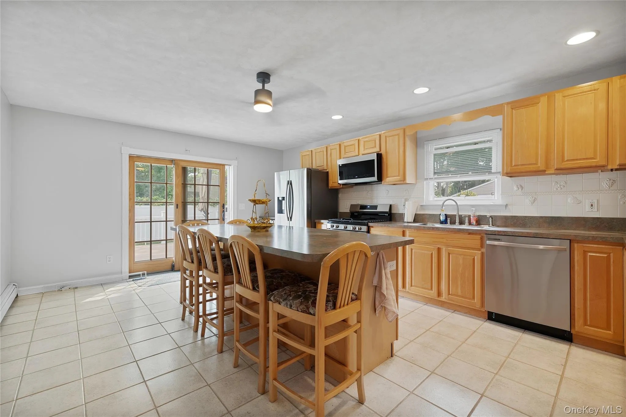 50 Washburn Street, Brookhaven, NY, 3 Bedrooms Bedrooms, 6 Rooms Rooms,2 BathroomsBathrooms,Residential,For Rent,Washburn,0,1041001 50 Washburn Street, Brookhaven, NY, 3 Bedrooms Bedrooms, 6 Rooms Rooms,2 BathroomsBathrooms,Residential,For Rent,Washburn,0,1041001