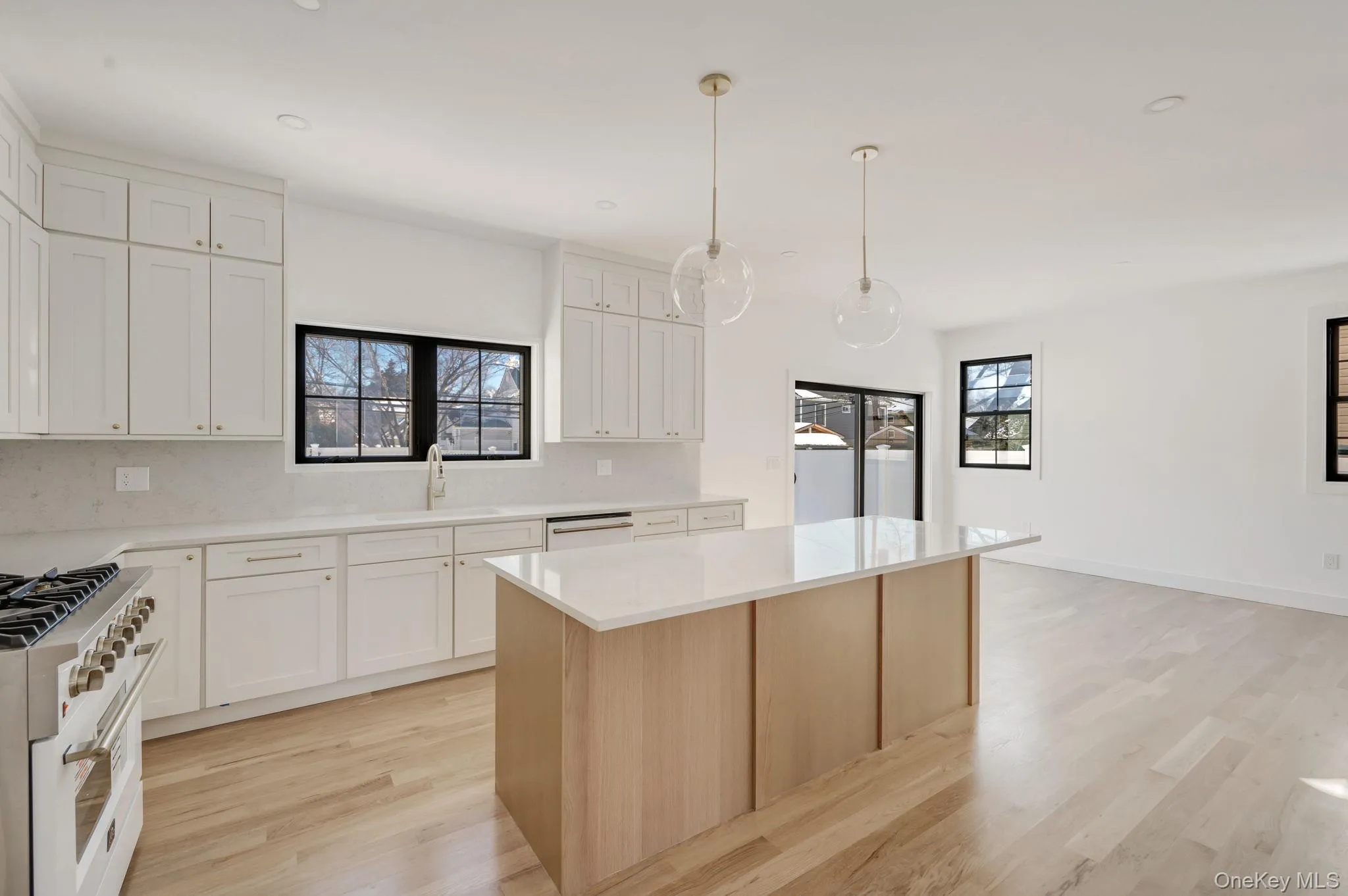 35 Cotton, Hempstead, NY, 5 Bedrooms Bedrooms, 8 Rooms Rooms,3 BathroomsBathrooms,Residential,For Rent,Cotton,0,1041003 35 Cotton, Hempstead, NY, 5 Bedrooms Bedrooms, 8 Rooms Rooms,3 BathroomsBathrooms,Residential,For Rent,Cotton,0,1041003