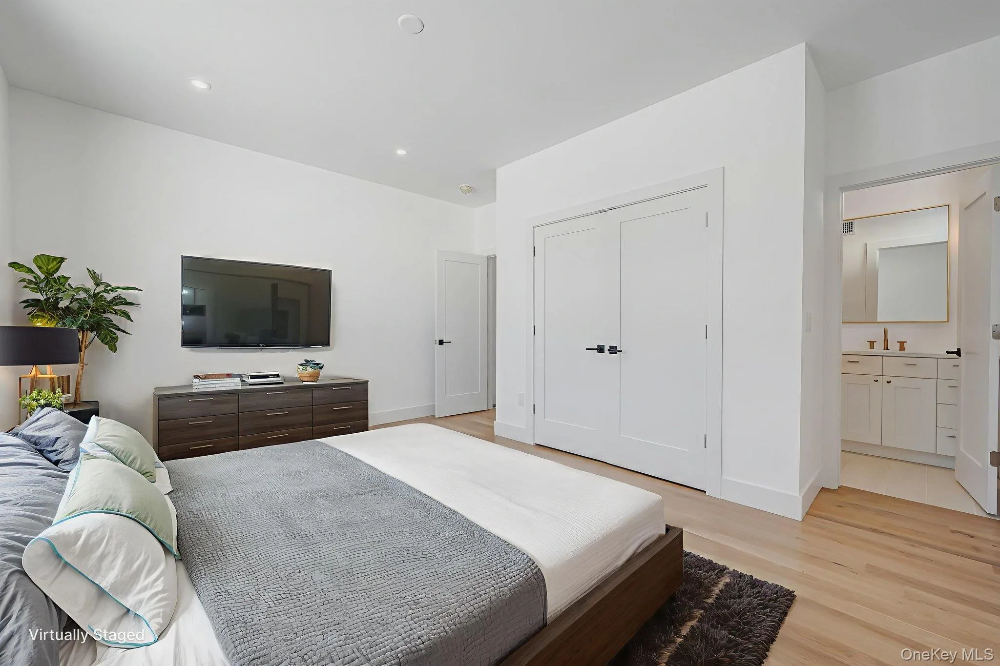 35 Cotton, Hempstead, NY, 5 Bedrooms Bedrooms, 8 Rooms Rooms,3 BathroomsBathrooms,Residential,For Rent,Cotton,0,1041003 35 Cotton, Hempstead, NY, 5 Bedrooms Bedrooms, 8 Rooms Rooms,3 BathroomsBathrooms,Residential,For Rent,Cotton,0,1041003