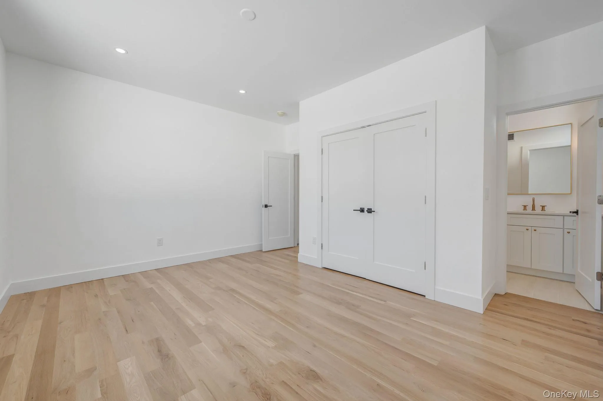 35 Cotton, Hempstead, NY, 5 Bedrooms Bedrooms, 8 Rooms Rooms,3 BathroomsBathrooms,Residential,For Rent,Cotton,0,1041003 35 Cotton, Hempstead, NY, 5 Bedrooms Bedrooms, 8 Rooms Rooms,3 BathroomsBathrooms,Residential,For Rent,Cotton,0,1041003