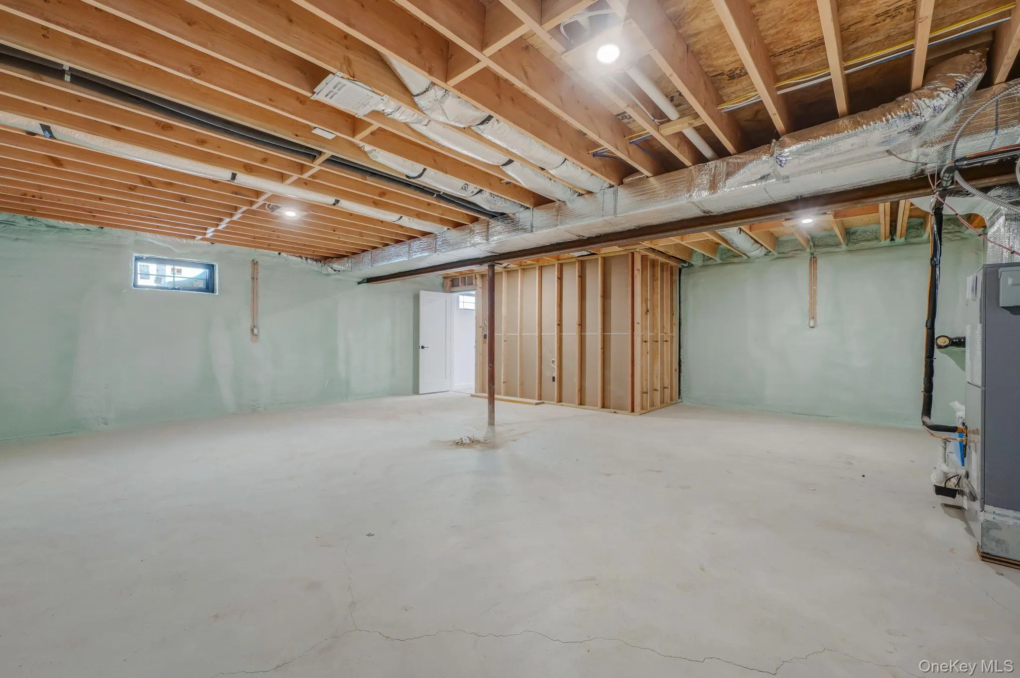 35 Cotton, Hempstead, NY, 5 Bedrooms Bedrooms, 8 Rooms Rooms,3 BathroomsBathrooms,Residential,For Rent,Cotton,0,1041003 35 Cotton, Hempstead, NY, 5 Bedrooms Bedrooms, 8 Rooms Rooms,3 BathroomsBathrooms,Residential,For Rent,Cotton,0,1041003