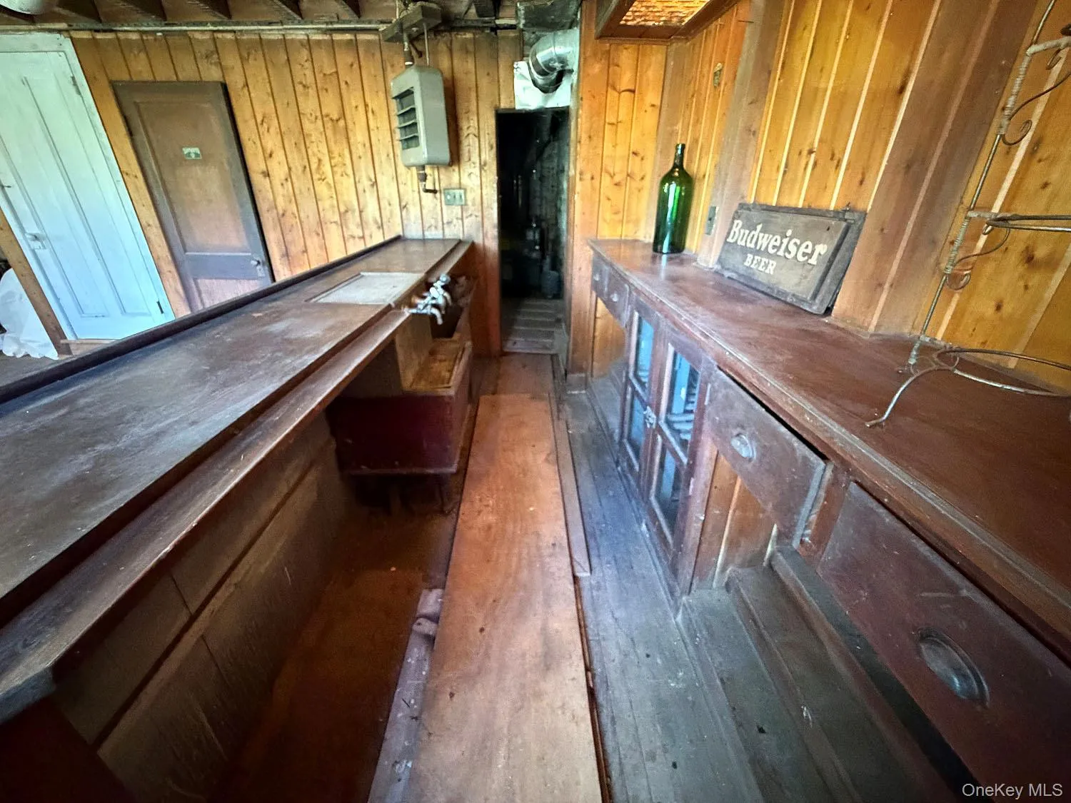 Tavern. Here is the view from behind the bar. Tavern. Here is the view from behind the bar.