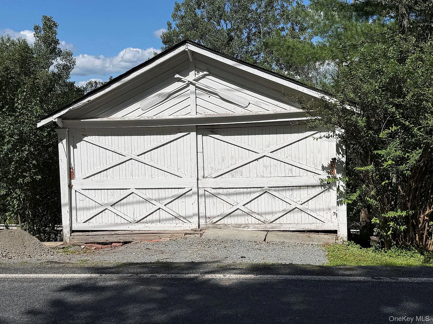 Garage has terrific space! Garage has terrific space!