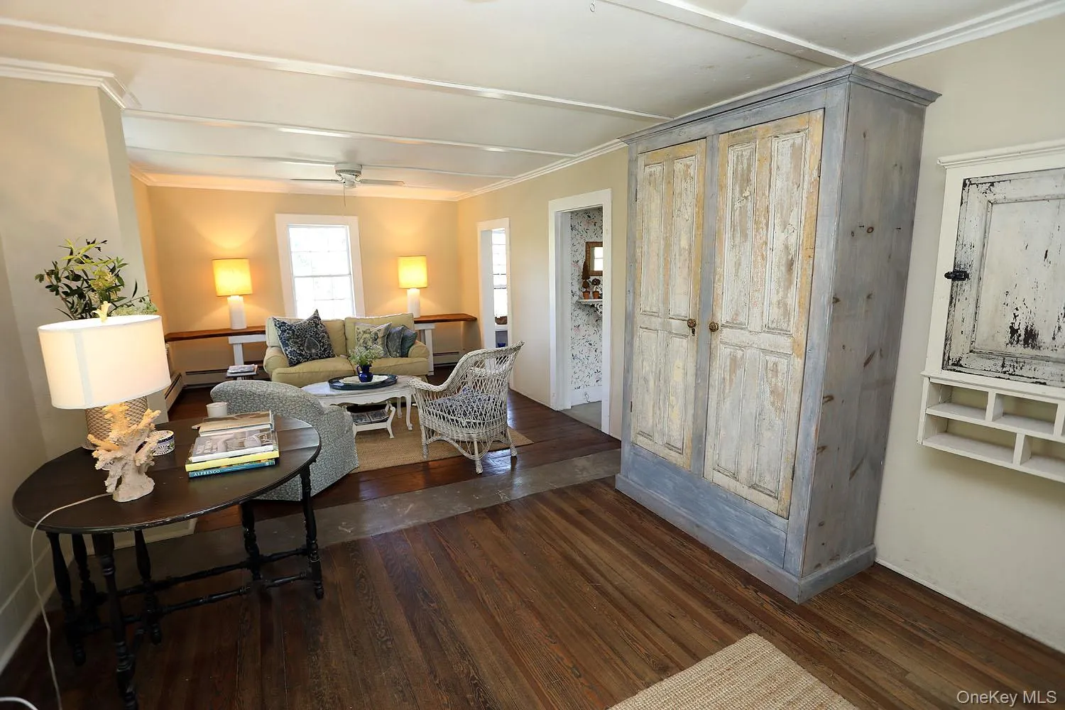 Spacious, nice floors! Spacious, nice floors!
