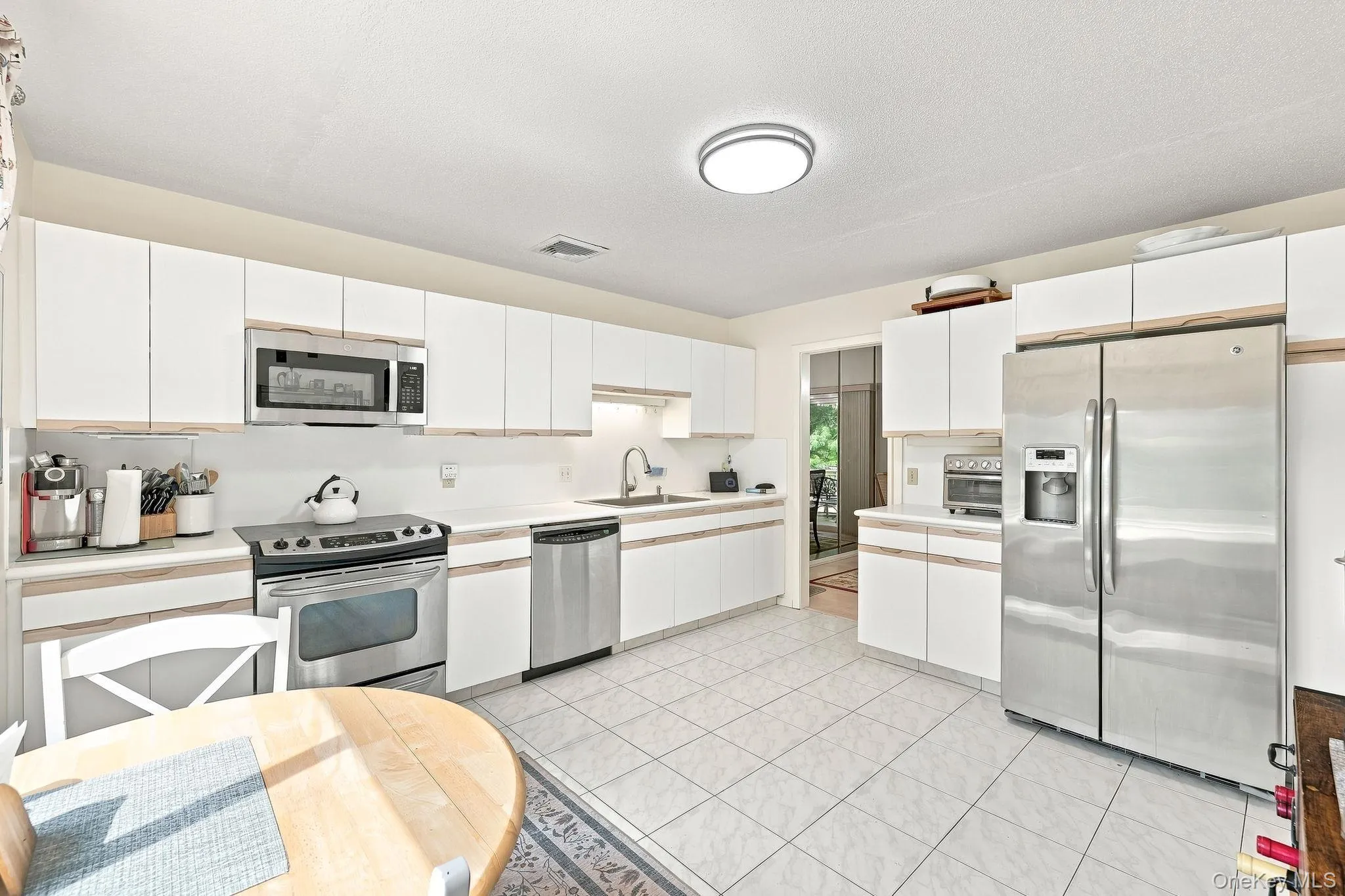 590 Heritage Hills, Somers, NY, 3 Bedrooms Bedrooms, 6 Rooms Rooms,2 BathroomsBathrooms,Residential,For Rent,Heritage,0,1041008 590 Heritage Hills, Somers, NY, 3 Bedrooms Bedrooms, 6 Rooms Rooms,2 BathroomsBathrooms,Residential,For Rent,Heritage,0,1041008