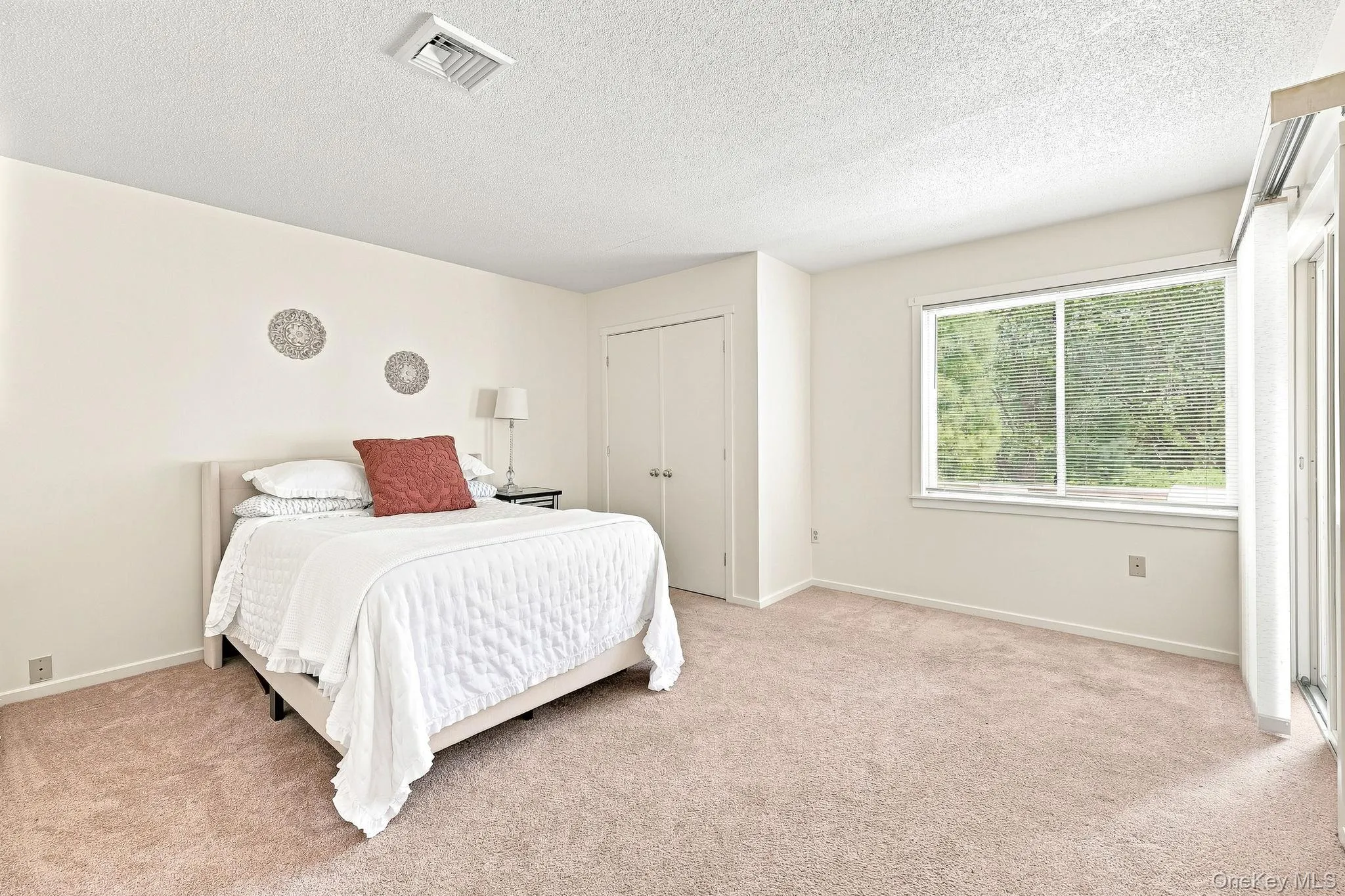 590 Heritage Hills, Somers, NY, 3 Bedrooms Bedrooms, 6 Rooms Rooms,2 BathroomsBathrooms,Residential,For Rent,Heritage,0,1041008 590 Heritage Hills, Somers, NY, 3 Bedrooms Bedrooms, 6 Rooms Rooms,2 BathroomsBathrooms,Residential,For Rent,Heritage,0,1041008