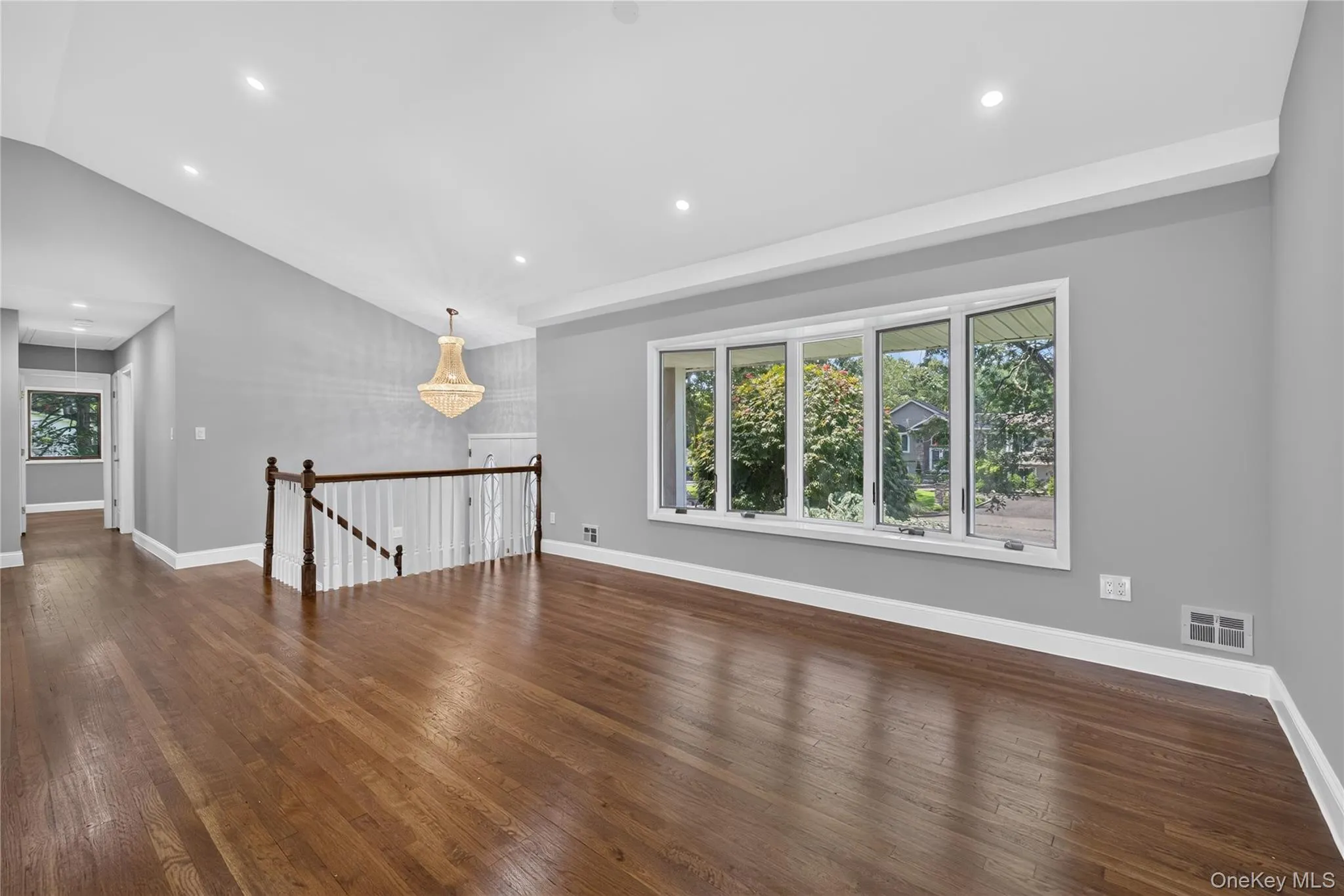11 Penguin Lane, Huntington, NY, 4 Bedrooms Bedrooms, 7 Rooms Rooms,3 BathroomsBathrooms,Residential,For Rent,Penguin,0,1041009 11 Penguin Lane, Huntington, NY, 4 Bedrooms Bedrooms, 7 Rooms Rooms,3 BathroomsBathrooms,Residential,For Rent,Penguin,0,1041009