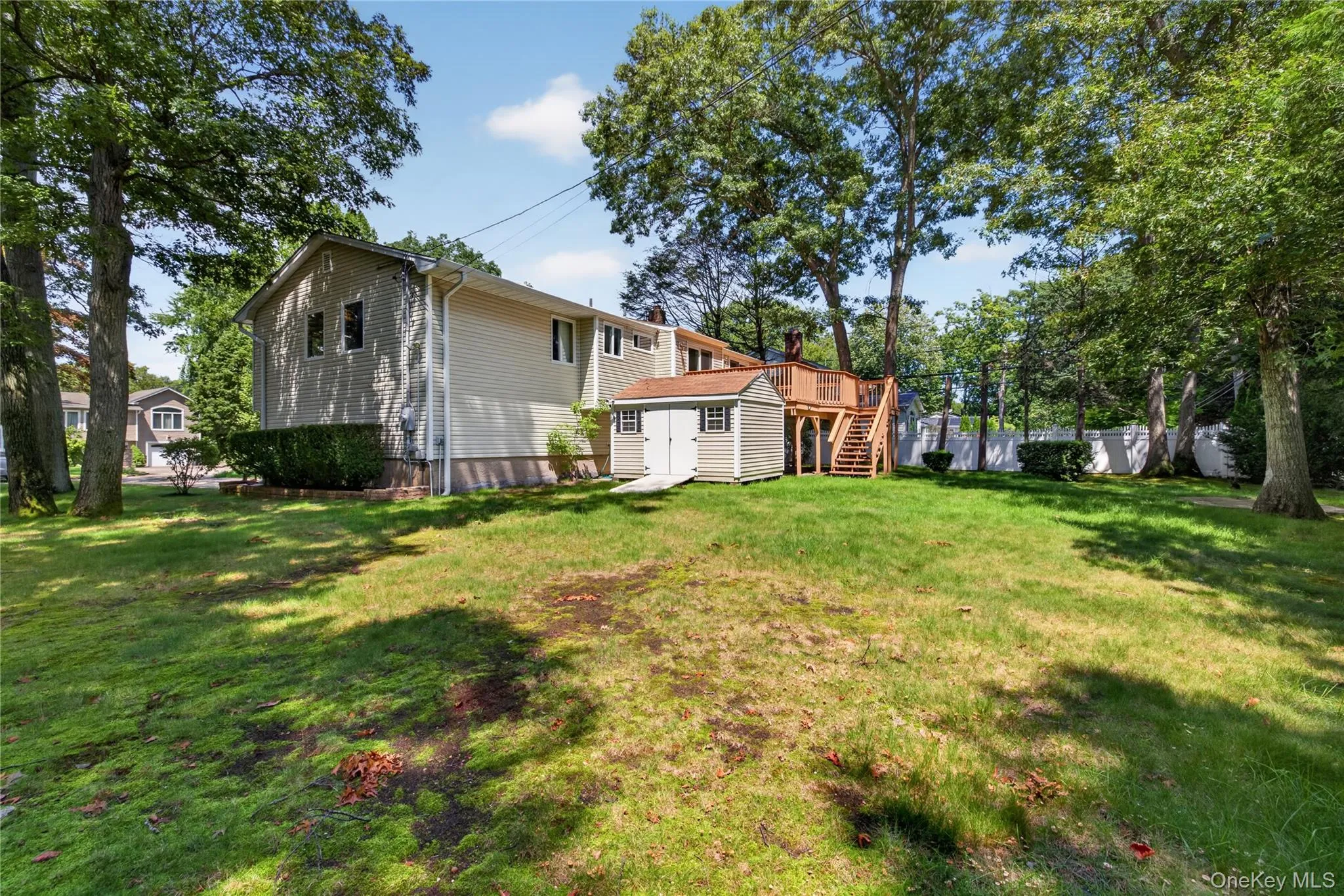 11 Penguin Lane, Huntington, NY, 4 Bedrooms Bedrooms, 7 Rooms Rooms,3 BathroomsBathrooms,Residential,For Rent,Penguin,0,1041009 11 Penguin Lane, Huntington, NY, 4 Bedrooms Bedrooms, 7 Rooms Rooms,3 BathroomsBathrooms,Residential,For Rent,Penguin,0,1041009