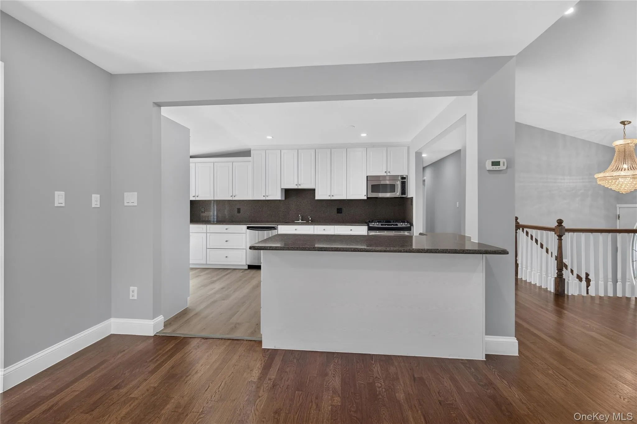 11 Penguin Lane, Huntington, NY, 4 Bedrooms Bedrooms, 7 Rooms Rooms,3 BathroomsBathrooms,Residential,For Rent,Penguin,0,1041009 11 Penguin Lane, Huntington, NY, 4 Bedrooms Bedrooms, 7 Rooms Rooms,3 BathroomsBathrooms,Residential,For Rent,Penguin,0,1041009