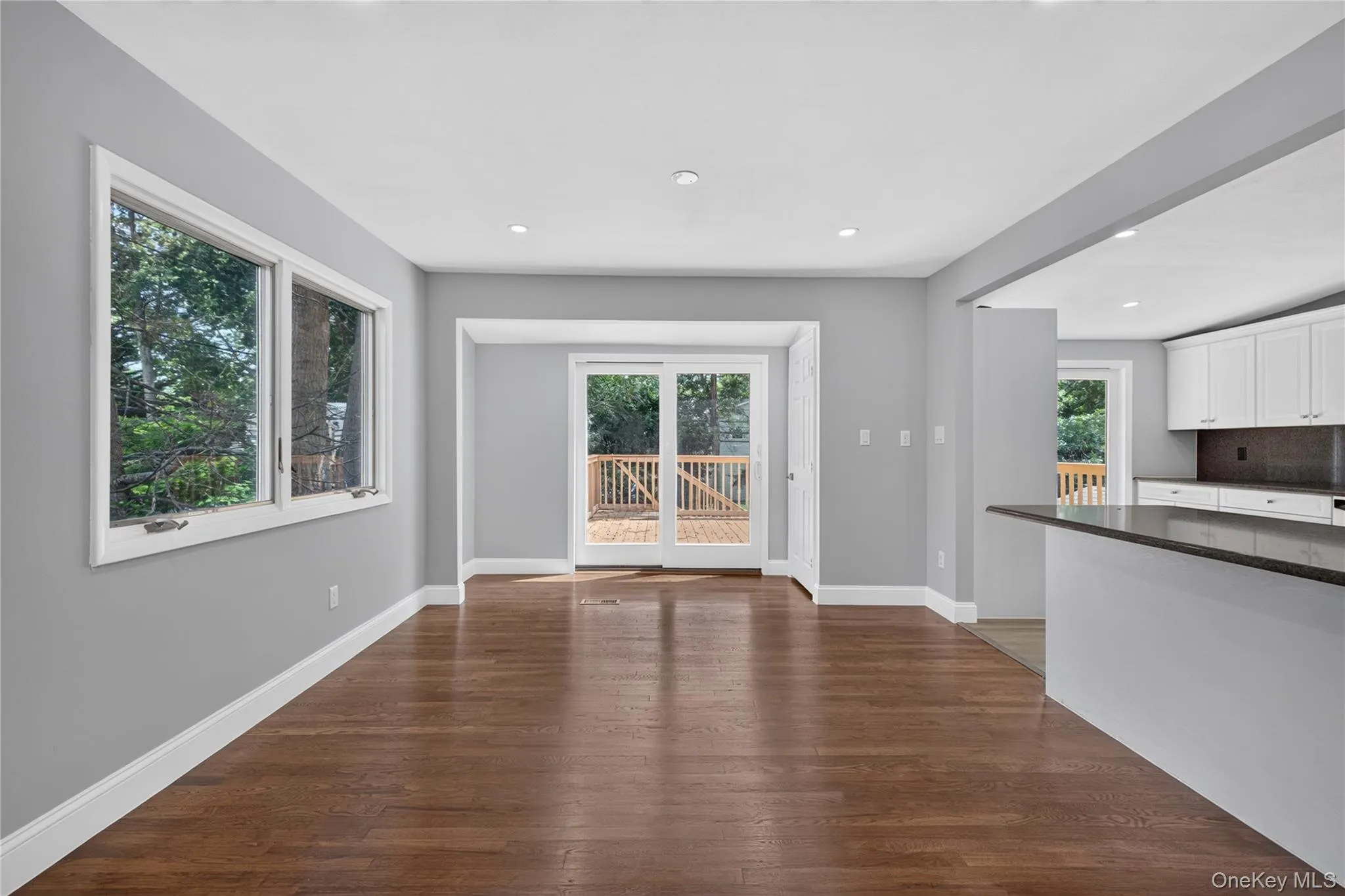 11 Penguin Lane, Huntington, NY, 4 Bedrooms Bedrooms, 7 Rooms Rooms,3 BathroomsBathrooms,Residential,For Rent,Penguin,0,1041009 11 Penguin Lane, Huntington, NY, 4 Bedrooms Bedrooms, 7 Rooms Rooms,3 BathroomsBathrooms,Residential,For Rent,Penguin,0,1041009