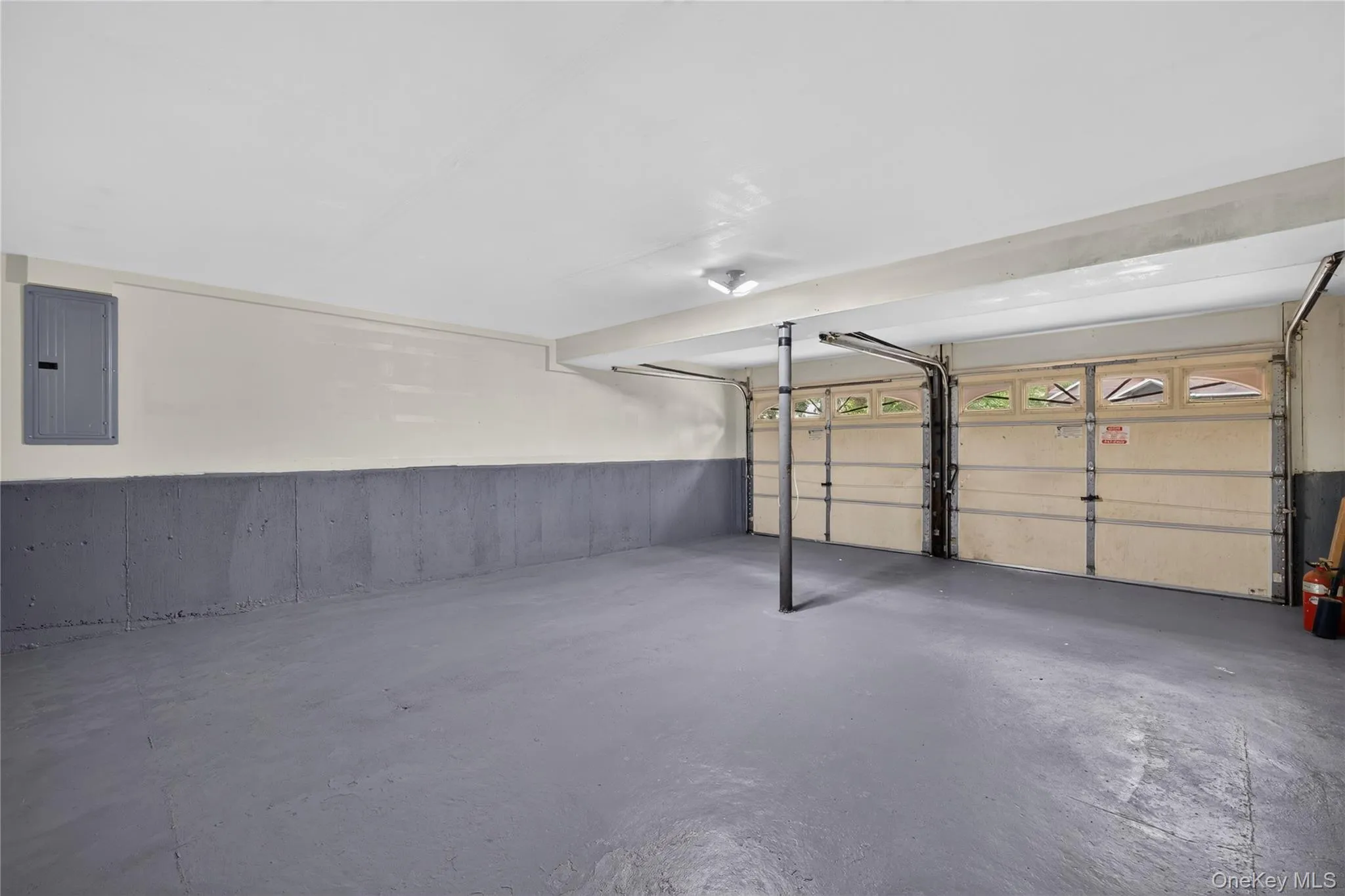 11 Penguin Lane, Huntington, NY, 4 Bedrooms Bedrooms, 7 Rooms Rooms,3 BathroomsBathrooms,Residential,For Rent,Penguin,0,1041009 11 Penguin Lane, Huntington, NY, 4 Bedrooms Bedrooms, 7 Rooms Rooms,3 BathroomsBathrooms,Residential,For Rent,Penguin,0,1041009