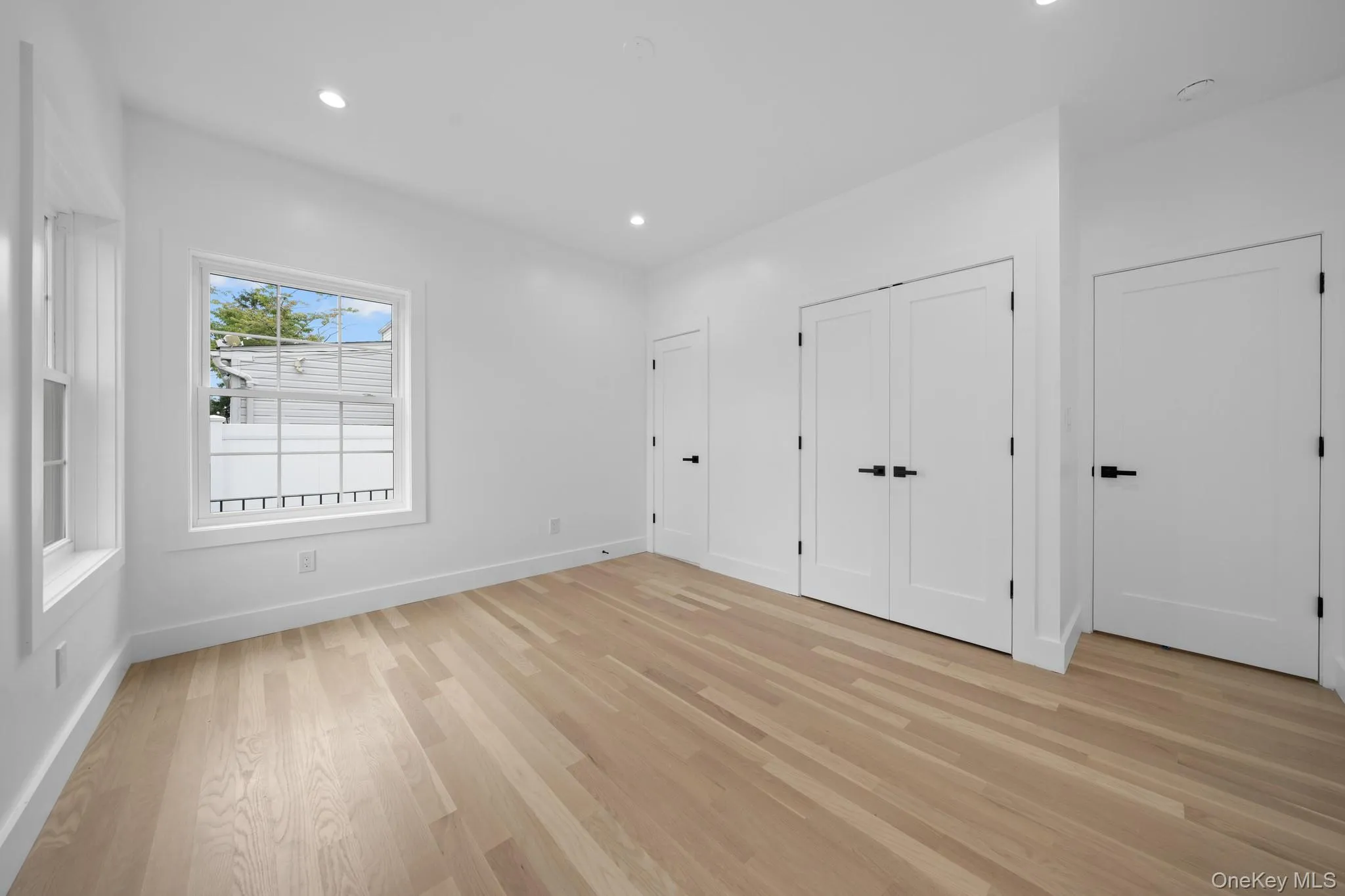 1301 Lakeside Drive, Hempstead, NY, 5 Bedrooms Bedrooms, 9 Rooms Rooms,4 BathroomsBathrooms,Residential,For Rent,Lakeside,0,1041010 1301 Lakeside Drive, Hempstead, NY, 5 Bedrooms Bedrooms, 9 Rooms Rooms,4 BathroomsBathrooms,Residential,For Rent,Lakeside,0,1041010