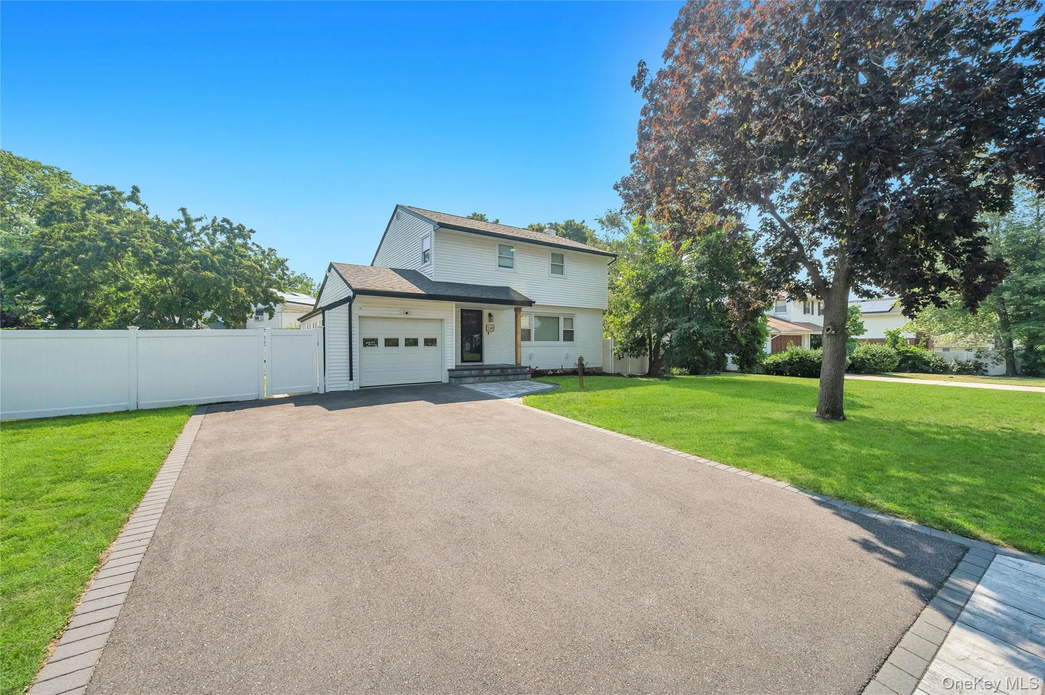241 Tree Road, Brookhaven, NY, 3 Bedrooms Bedrooms, 7 Rooms Rooms,2 BathroomsBathrooms,Residential,For Rent,Tree,0,1041011 241 Tree Road, Brookhaven, NY, 3 Bedrooms Bedrooms, 7 Rooms Rooms,2 BathroomsBathrooms,Residential,For Rent,Tree,0,1041011