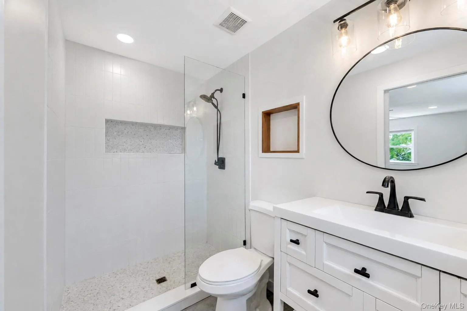 241 Tree Road, Brookhaven, NY, 3 Bedrooms Bedrooms, 7 Rooms Rooms,2 BathroomsBathrooms,Residential,For Rent,Tree,0,1041011 241 Tree Road, Brookhaven, NY, 3 Bedrooms Bedrooms, 7 Rooms Rooms,2 BathroomsBathrooms,Residential,For Rent,Tree,0,1041011