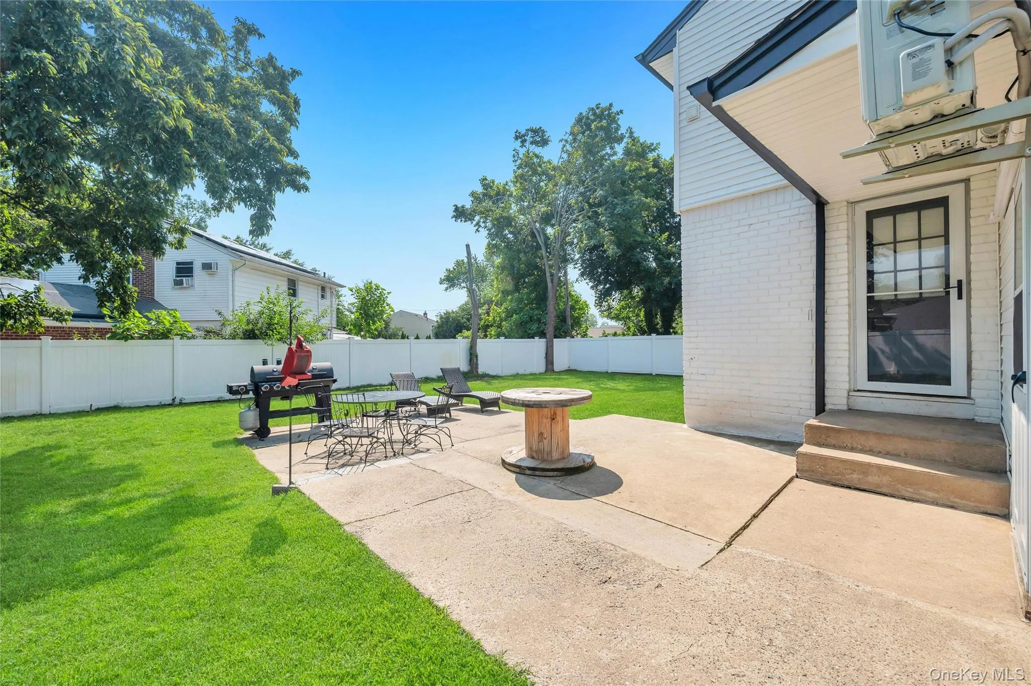 241 Tree Road, Brookhaven, NY, 3 Bedrooms Bedrooms, 7 Rooms Rooms,2 BathroomsBathrooms,Residential,For Rent,Tree,0,1041011 241 Tree Road, Brookhaven, NY, 3 Bedrooms Bedrooms, 7 Rooms Rooms,2 BathroomsBathrooms,Residential,For Rent,Tree,0,1041011