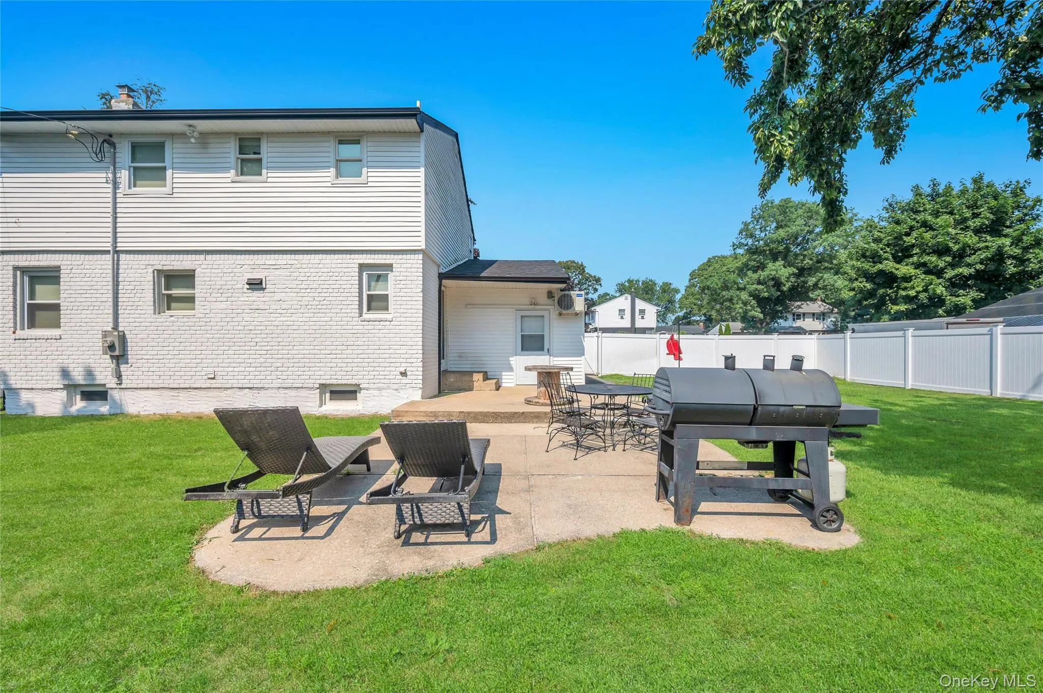 241 Tree Road, Brookhaven, NY, 3 Bedrooms Bedrooms, 7 Rooms Rooms,2 BathroomsBathrooms,Residential,For Rent,Tree,0,1041011 241 Tree Road, Brookhaven, NY, 3 Bedrooms Bedrooms, 7 Rooms Rooms,2 BathroomsBathrooms,Residential,For Rent,Tree,0,1041011