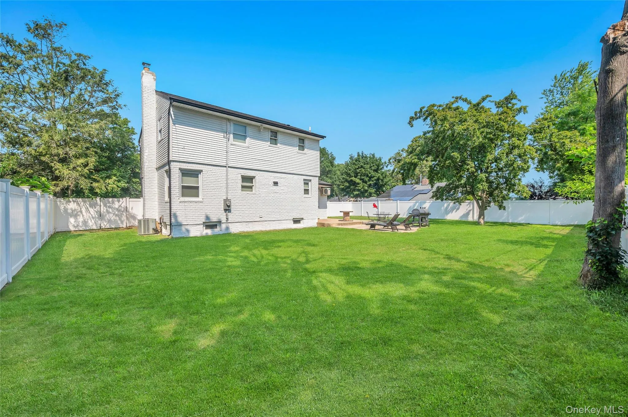 241 Tree Road, Brookhaven, NY, 3 Bedrooms Bedrooms, 7 Rooms Rooms,2 BathroomsBathrooms,Residential,For Rent,Tree,0,1041011 241 Tree Road, Brookhaven, NY, 3 Bedrooms Bedrooms, 7 Rooms Rooms,2 BathroomsBathrooms,Residential,For Rent,Tree,0,1041011