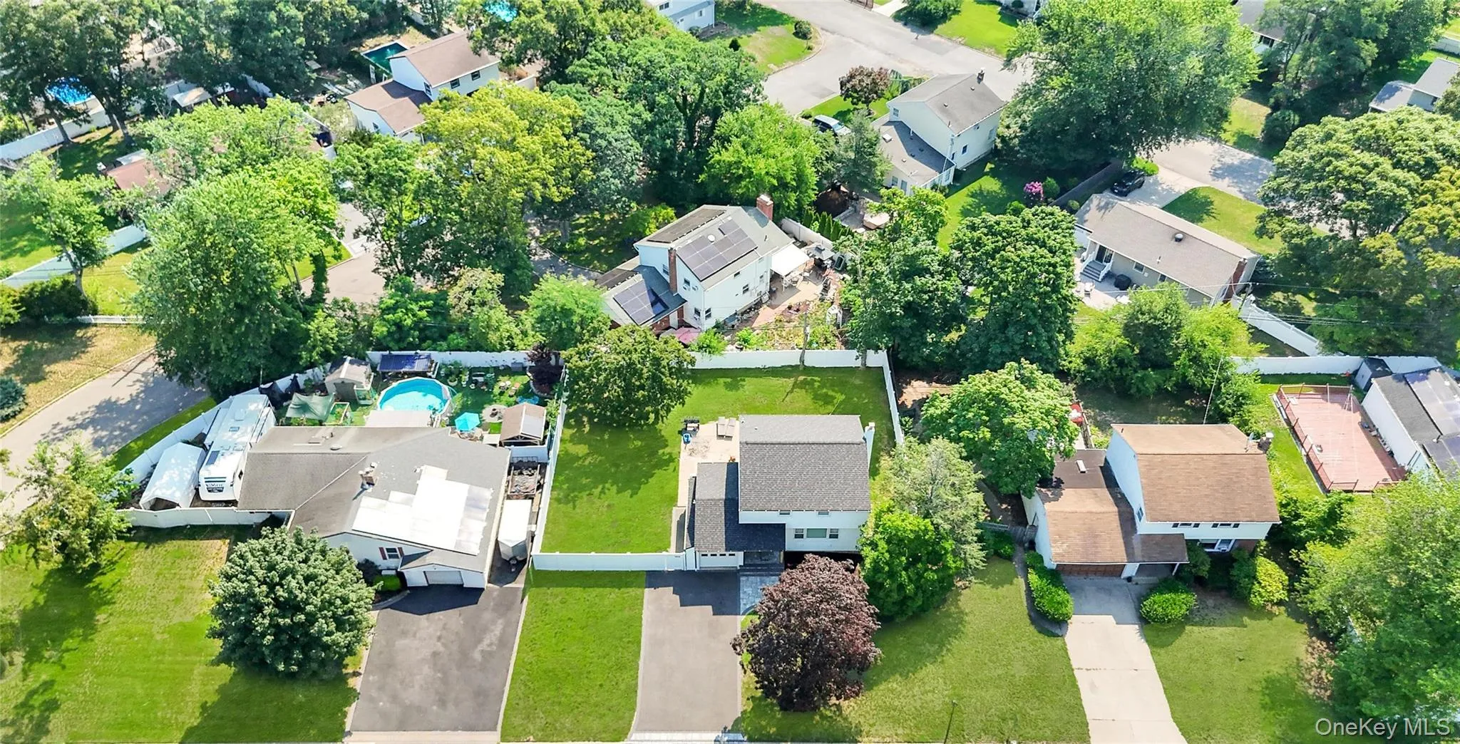 241 Tree Road, Brookhaven, NY, 3 Bedrooms Bedrooms, 7 Rooms Rooms,2 BathroomsBathrooms,Residential,For Rent,Tree,0,1041011 241 Tree Road, Brookhaven, NY, 3 Bedrooms Bedrooms, 7 Rooms Rooms,2 BathroomsBathrooms,Residential,For Rent,Tree,0,1041011