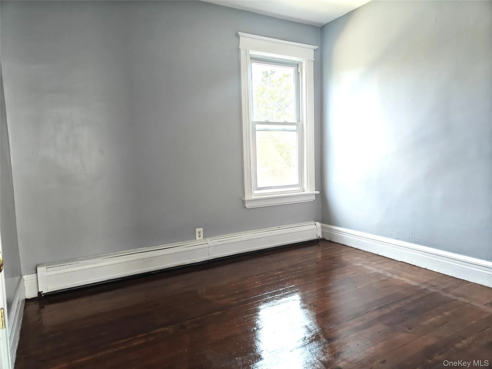 104 Winnikee Avenue, Poughkeepsie, NY, 3 Bedrooms Bedrooms, 6 Rooms Rooms,1 BathroomBathrooms,Residential Lease,For Rent,Winnikee,0,1041012 104 Winnikee Avenue, Poughkeepsie, NY, 3 Bedrooms Bedrooms, 6 Rooms Rooms,1 BathroomBathrooms,Residential Lease,For Rent,Winnikee,0,1041012