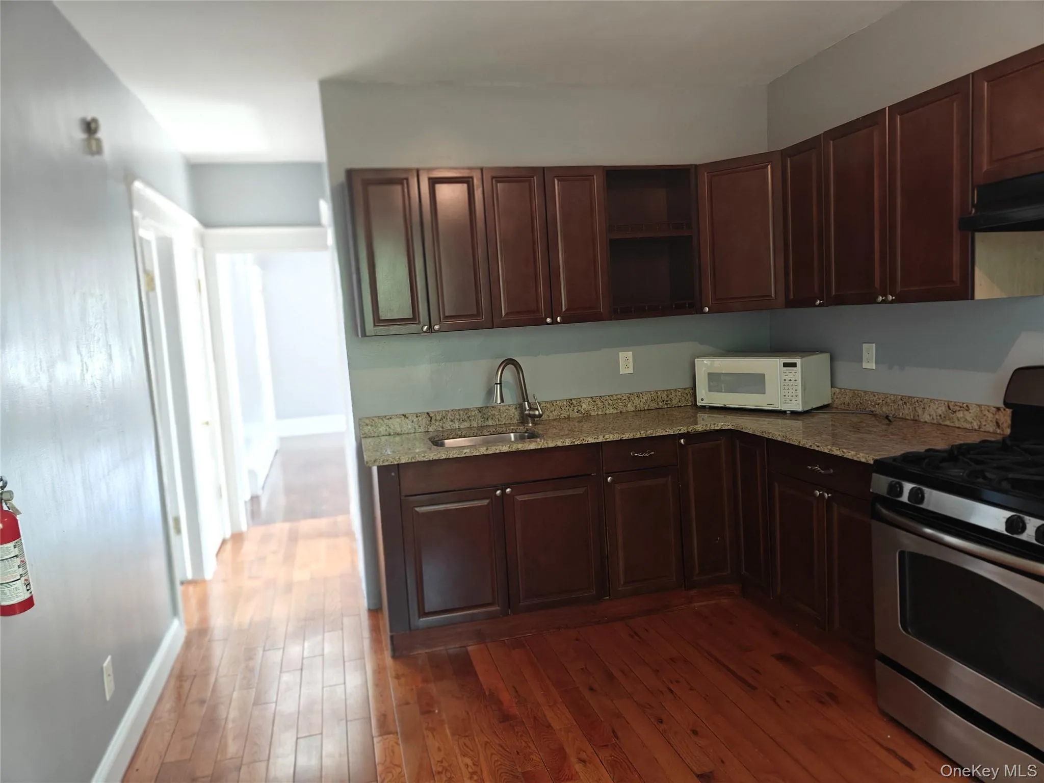 104 Winnikee Avenue, Poughkeepsie, NY, 3 Bedrooms Bedrooms, 6 Rooms Rooms,1 BathroomBathrooms,Residential Lease,For Rent,Winnikee,0,1041012 104 Winnikee Avenue, Poughkeepsie, NY, 3 Bedrooms Bedrooms, 6 Rooms Rooms,1 BathroomBathrooms,Residential Lease,For Rent,Winnikee,0,1041012