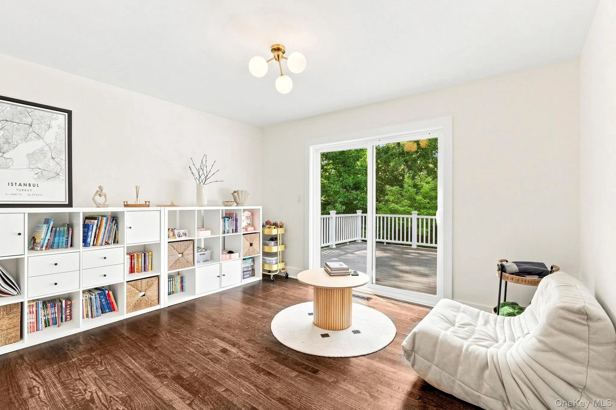 24 Benedict Road, Scarsdale, NY, 4 Bedrooms Bedrooms, 8 Rooms Rooms,3 BathroomsBathrooms,Residential,For Rent,Benedict,0,1041013 24 Benedict Road, Scarsdale, NY, 4 Bedrooms Bedrooms, 8 Rooms Rooms,3 BathroomsBathrooms,Residential,For Rent,Benedict,0,1041013