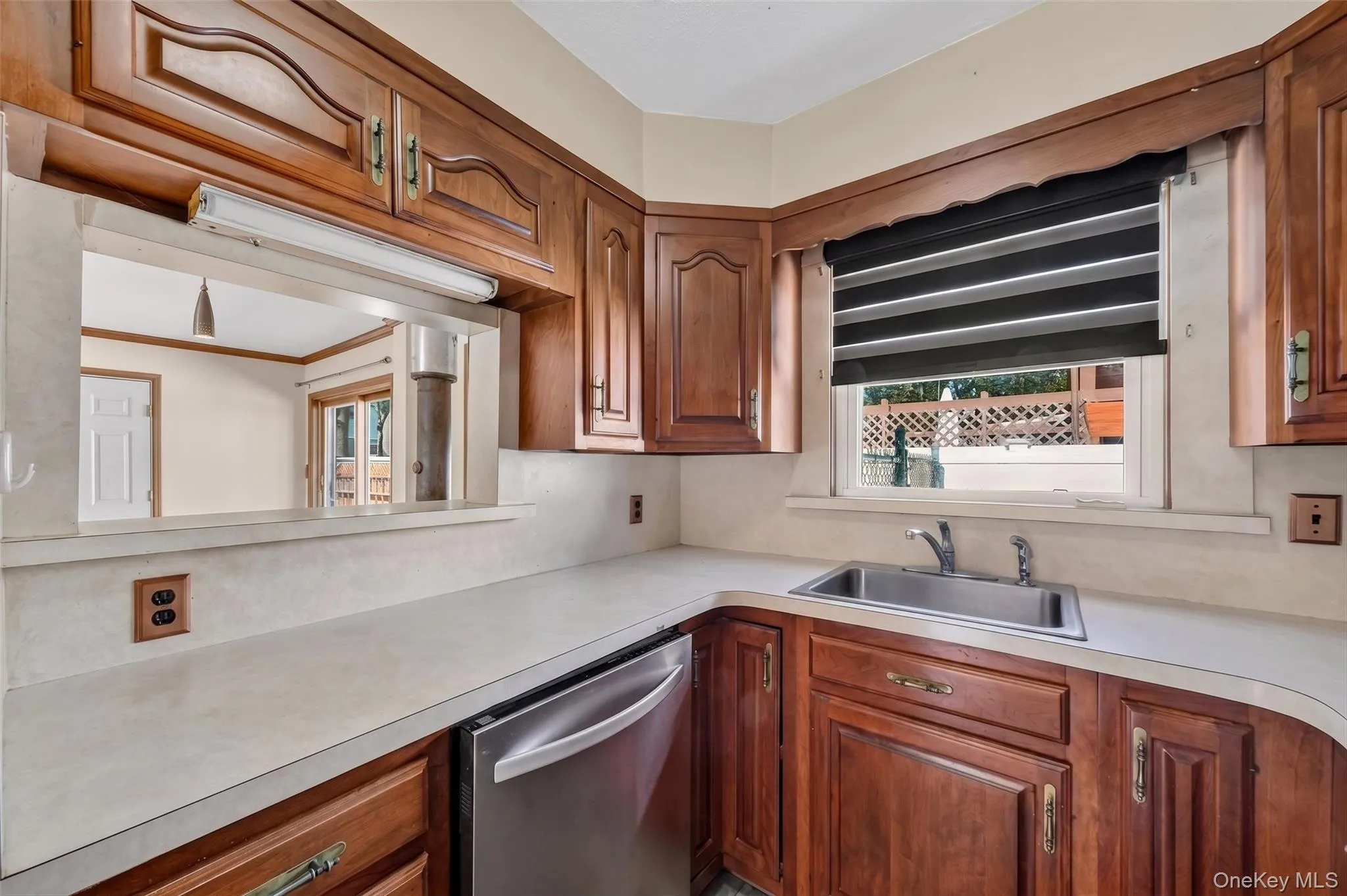 941 Lyman Avenue, Peekskill, NY, 4 Bedrooms Bedrooms, 6 Rooms Rooms,1 BathroomBathrooms,Residential,For Rent,Lyman,0,1041016 941 Lyman Avenue, Peekskill, NY, 4 Bedrooms Bedrooms, 6 Rooms Rooms,1 BathroomBathrooms,Residential,For Rent,Lyman,0,1041016