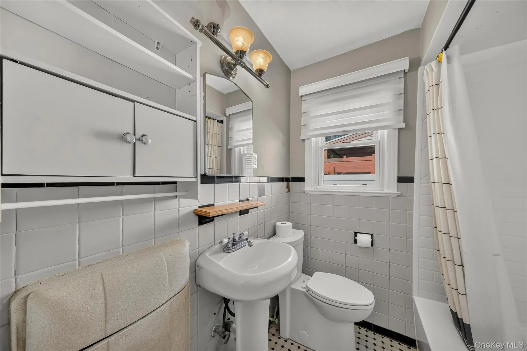 941 Lyman Avenue, Peekskill, NY, 4 Bedrooms Bedrooms, 6 Rooms Rooms,1 BathroomBathrooms,Residential,For Rent,Lyman,0,1041016 941 Lyman Avenue, Peekskill, NY, 4 Bedrooms Bedrooms, 6 Rooms Rooms,1 BathroomBathrooms,Residential,For Rent,Lyman,0,1041016