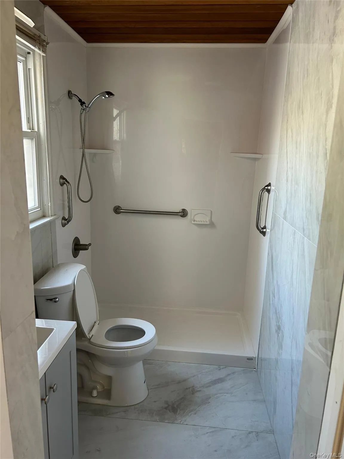 1086 Tulip Avenue, Hempstead, NY, 3 Bedroom Bedrooms, 6 Room Rooms,2 BathroomBathrooms,Residential Lease,For Rent,Tulip,0,1041017 1086 Tulip Avenue, Hempstead, NY, 3 Bedroom Bedrooms, 6 Room Rooms,2 BathroomBathrooms,Residential Lease,For Rent,Tulip,0,1041017