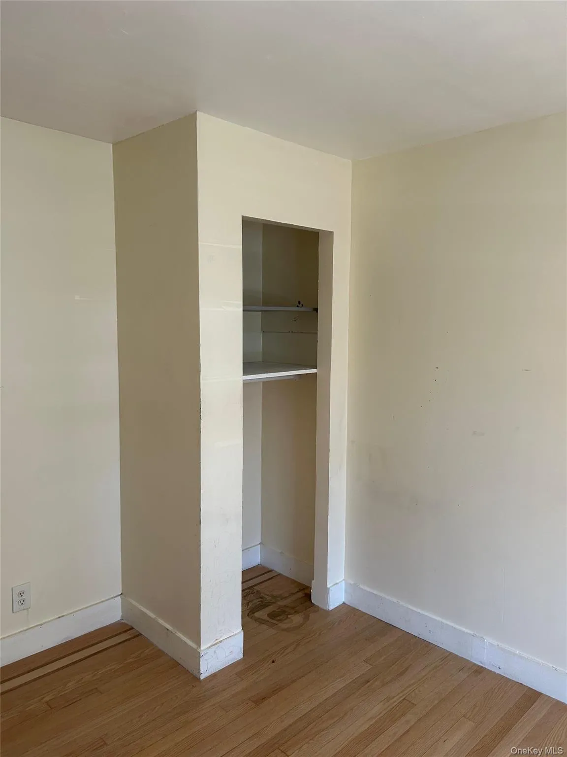 1086 Tulip Avenue, Hempstead, NY, 3 Bedroom Bedrooms, 6 Room Rooms,2 BathroomBathrooms,Residential Lease,For Rent,Tulip,0,1041017 1086 Tulip Avenue, Hempstead, NY, 3 Bedroom Bedrooms, 6 Room Rooms,2 BathroomBathrooms,Residential Lease,For Rent,Tulip,0,1041017