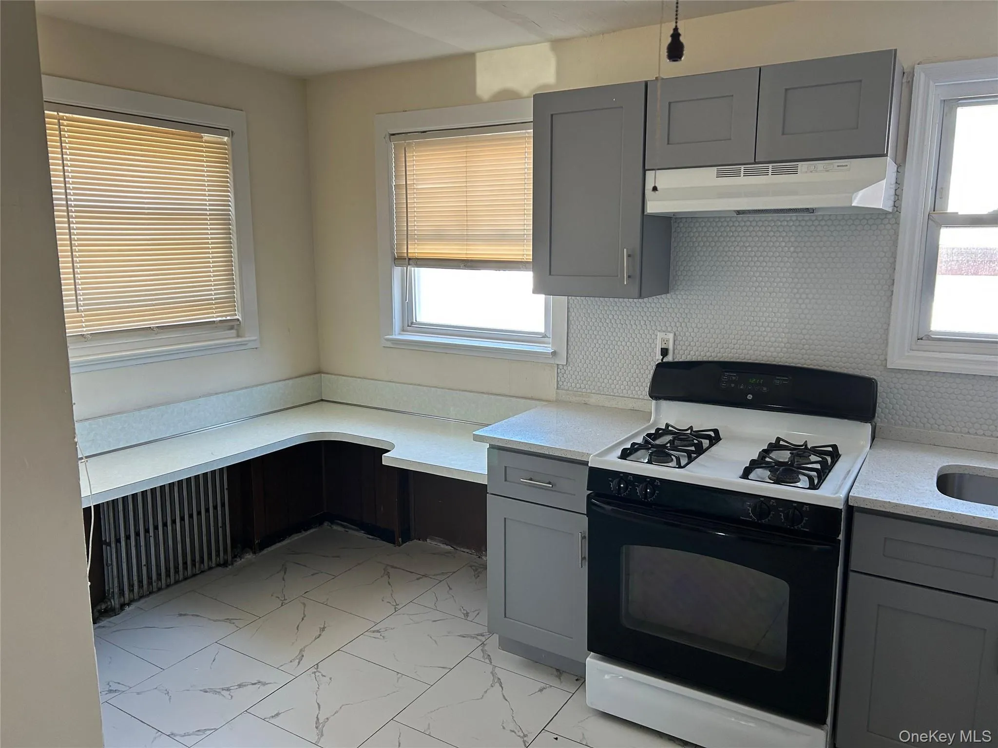 1086 Tulip Avenue, Hempstead, NY, 3 Bedroom Bedrooms, 6 Room Rooms,2 BathroomBathrooms,Residential Lease,For Rent,Tulip,0,1041017 1086 Tulip Avenue, Hempstead, NY, 3 Bedroom Bedrooms, 6 Room Rooms,2 BathroomBathrooms,Residential Lease,For Rent,Tulip,0,1041017