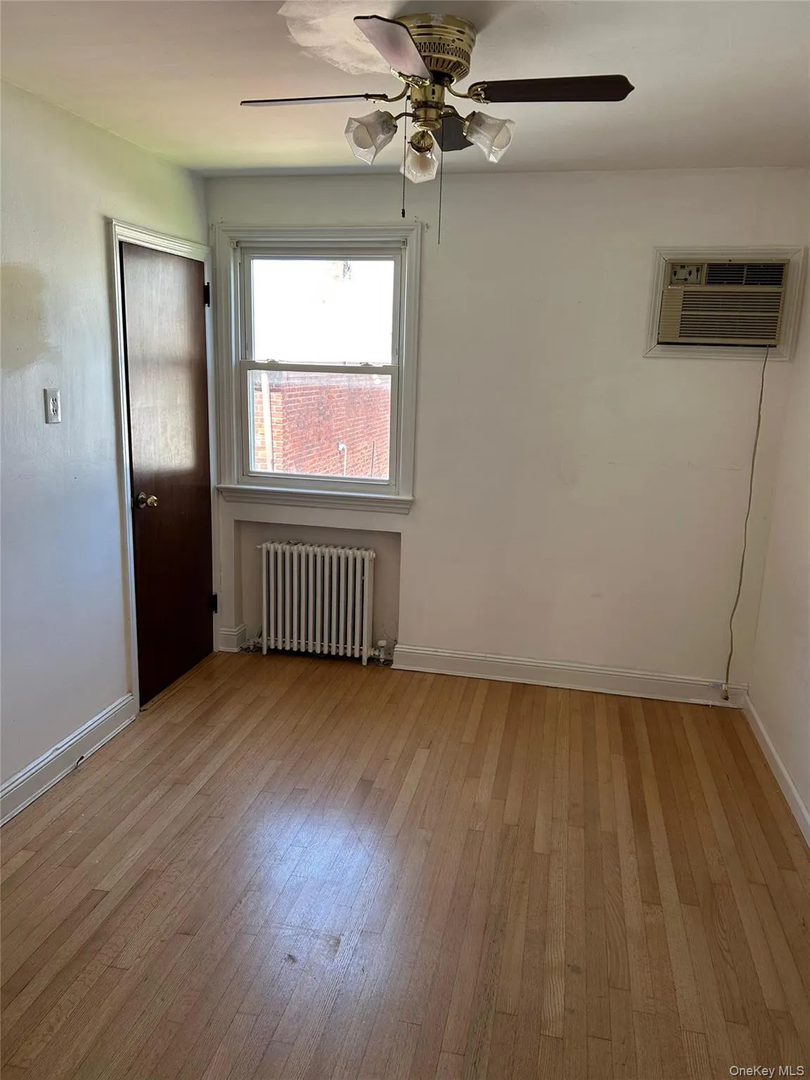 1086 Tulip Avenue, Hempstead, NY, 3 Bedroom Bedrooms, 6 Room Rooms,2 BathroomBathrooms,Residential Lease,For Rent,Tulip,0,1041017 1086 Tulip Avenue, Hempstead, NY, 3 Bedroom Bedrooms, 6 Room Rooms,2 BathroomBathrooms,Residential Lease,For Rent,Tulip,0,1041017