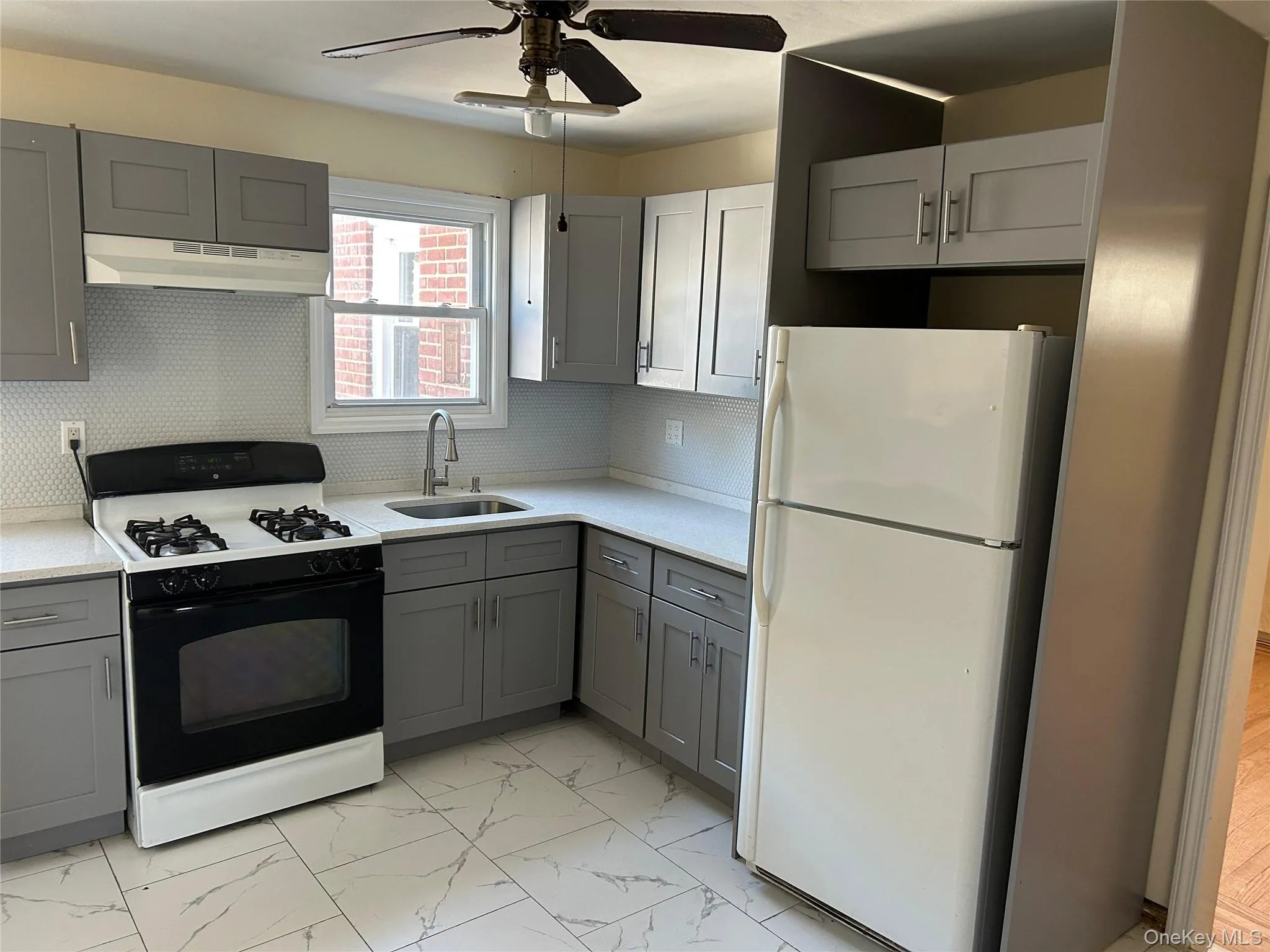 1086 Tulip Avenue, Hempstead, NY, 3 Bedroom Bedrooms, 6 Room Rooms,2 BathroomBathrooms,Residential Lease,For Rent,Tulip,0,1041017 1086 Tulip Avenue, Hempstead, NY, 3 Bedroom Bedrooms, 6 Room Rooms,2 BathroomBathrooms,Residential Lease,For Rent,Tulip,0,1041017