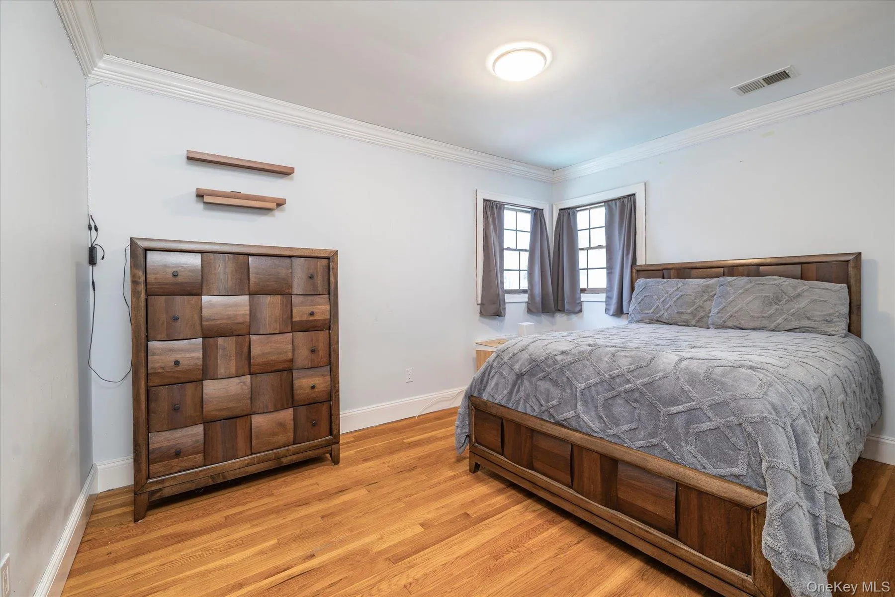 145 Bismark Avenue, Hempstead, NY, 3 Bedrooms Bedrooms, 6 Rooms Rooms,1 BathroomBathrooms,Residential,For Rent,Bismark,0,1041019 145 Bismark Avenue, Hempstead, NY, 3 Bedrooms Bedrooms, 6 Rooms Rooms,1 BathroomBathrooms,Residential,For Rent,Bismark,0,1041019