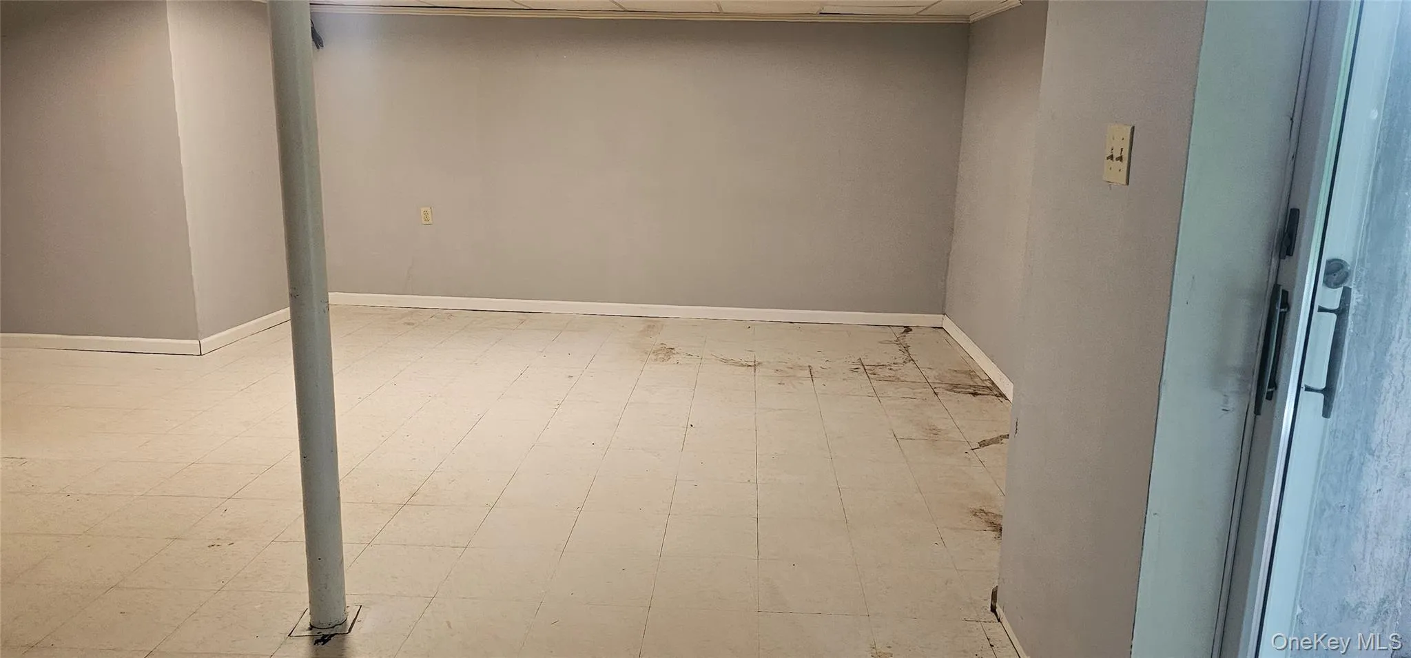 3 Kenny Lane, Thompson, NY, 2 Bedrooms Bedrooms, 6 Rooms Rooms,1 BathroomBathrooms,Residential,For Rent,Kenny,0,1041022 3 Kenny Lane, Thompson, NY, 2 Bedrooms Bedrooms, 6 Rooms Rooms,1 BathroomBathrooms,Residential,For Rent,Kenny,0,1041022
