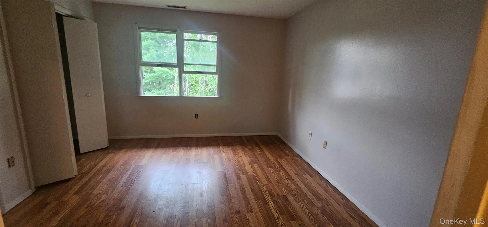 3 Kenny Lane, Thompson, NY, 2 Bedrooms Bedrooms, 6 Rooms Rooms,1 BathroomBathrooms,Residential,For Rent,Kenny,0,1041022 3 Kenny Lane, Thompson, NY, 2 Bedrooms Bedrooms, 6 Rooms Rooms,1 BathroomBathrooms,Residential,For Rent,Kenny,0,1041022